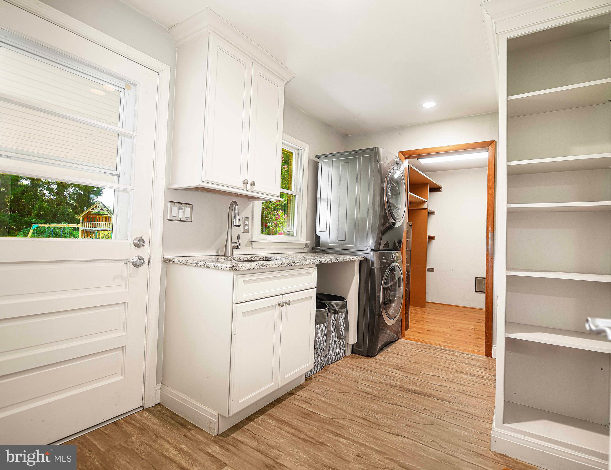 QUIET INHERITANCE - Residential