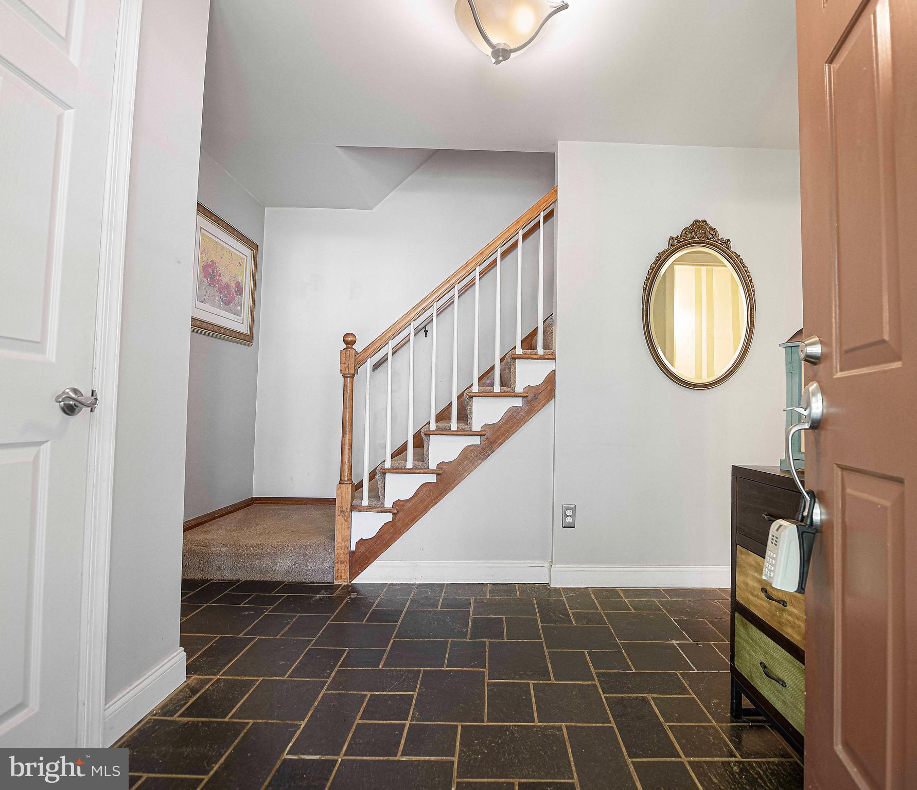 QUIET INHERITANCE - Residential