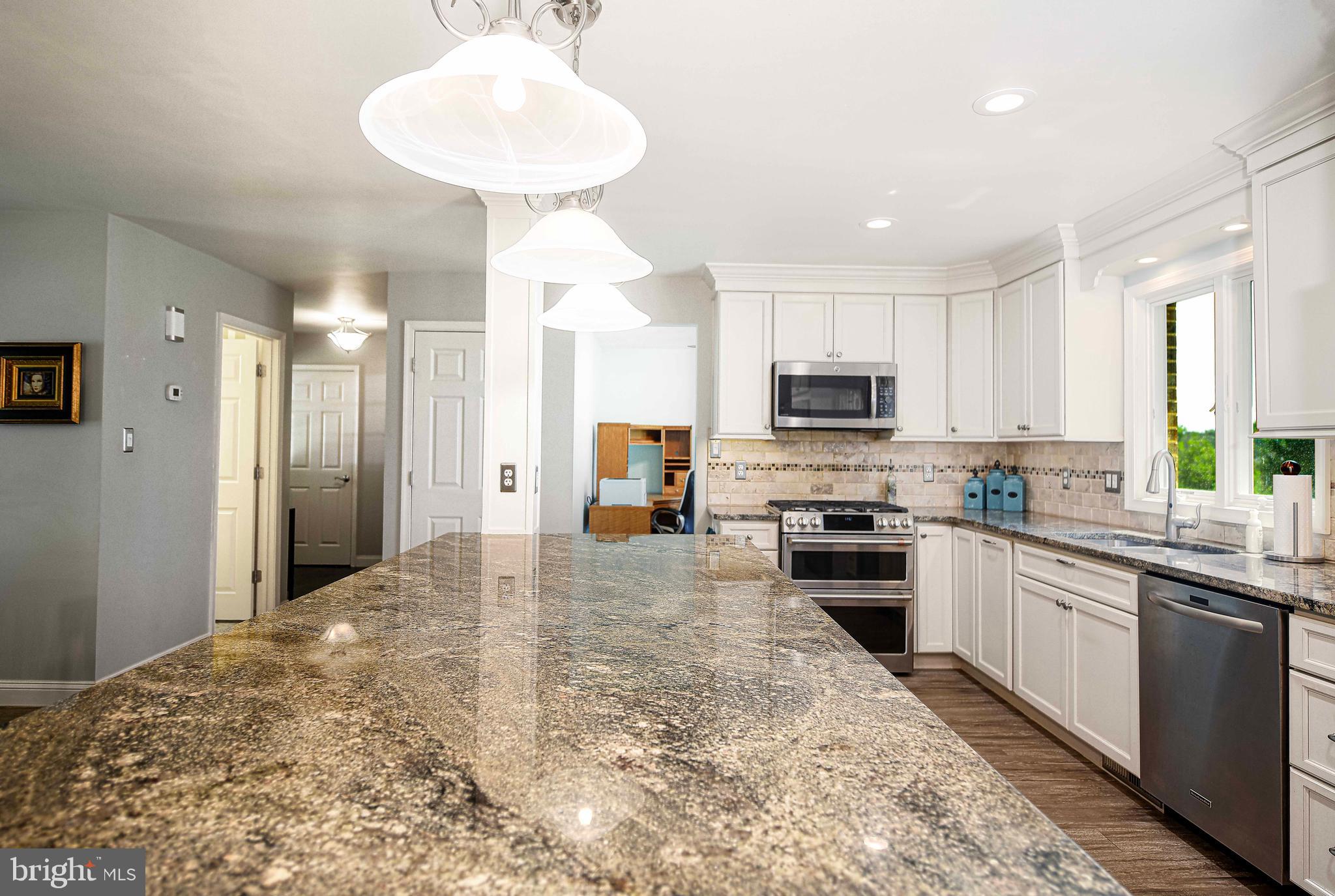 QUIET INHERITANCE - Residential