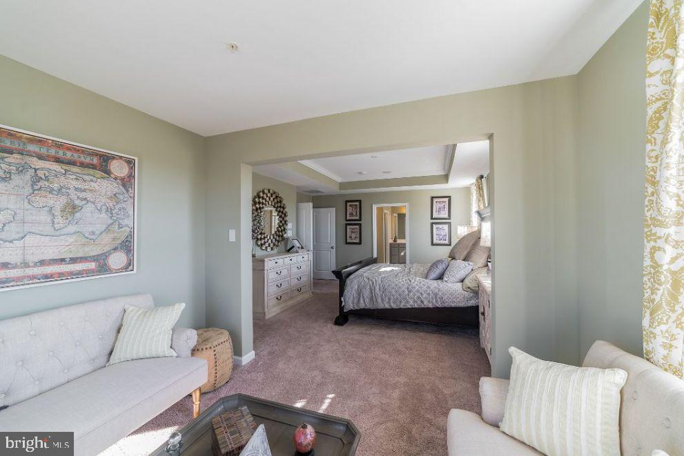 STONEGATE - Residential