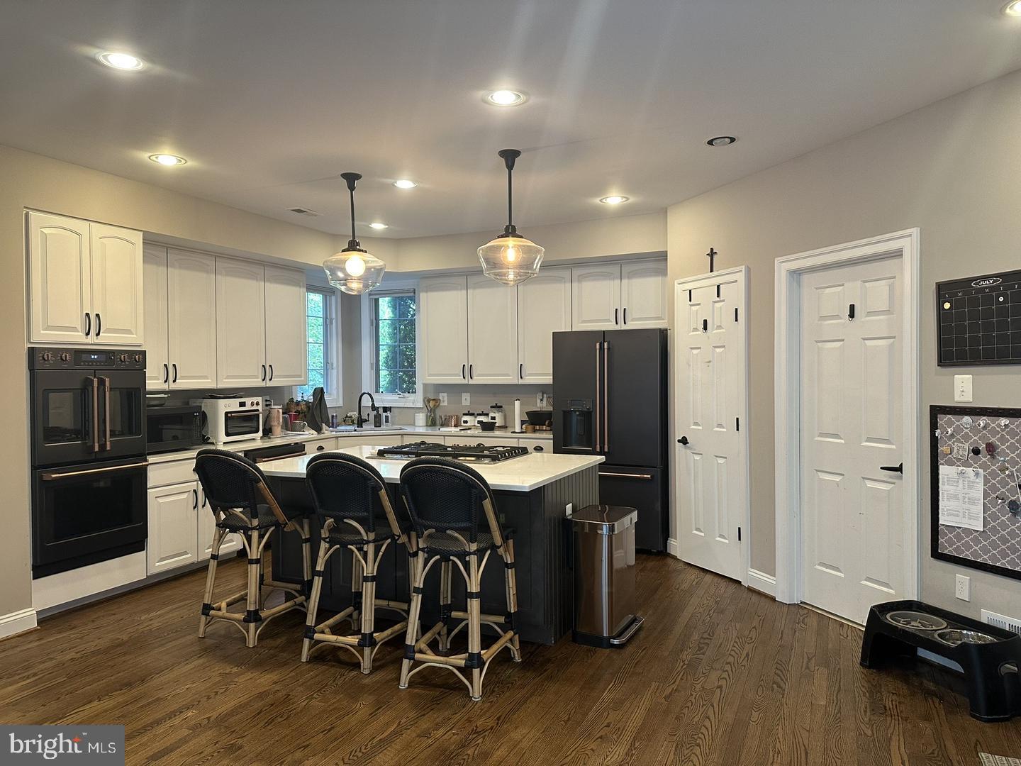 306 PURE SPRING CRESCENT