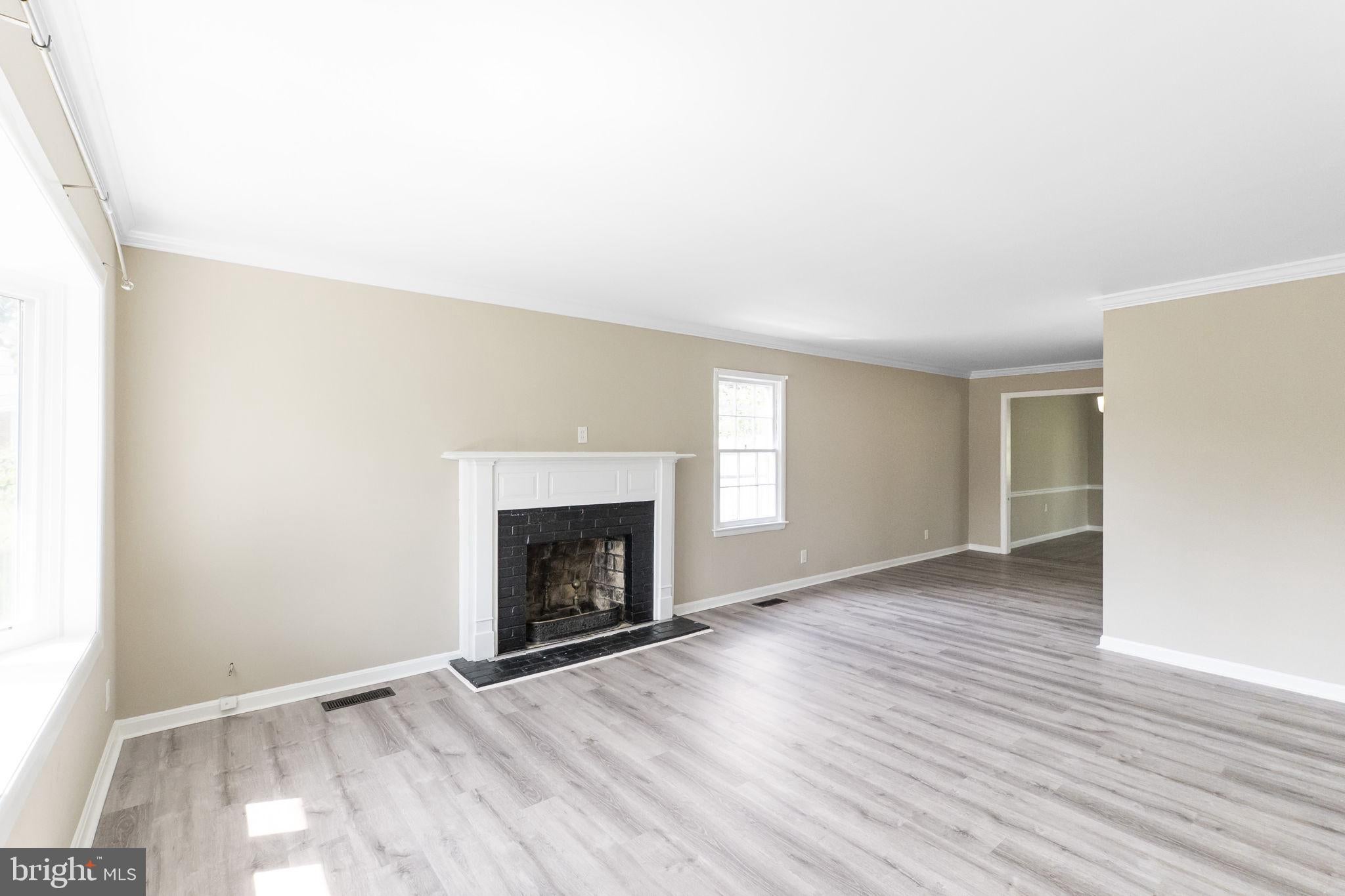 1317 CEDARWOOD DRIVE