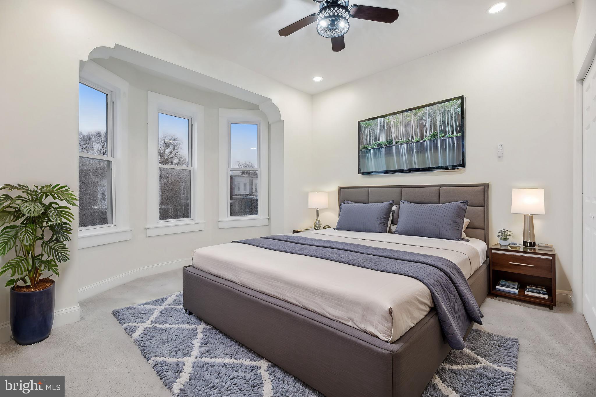 ROSEMONT - Residential Lease