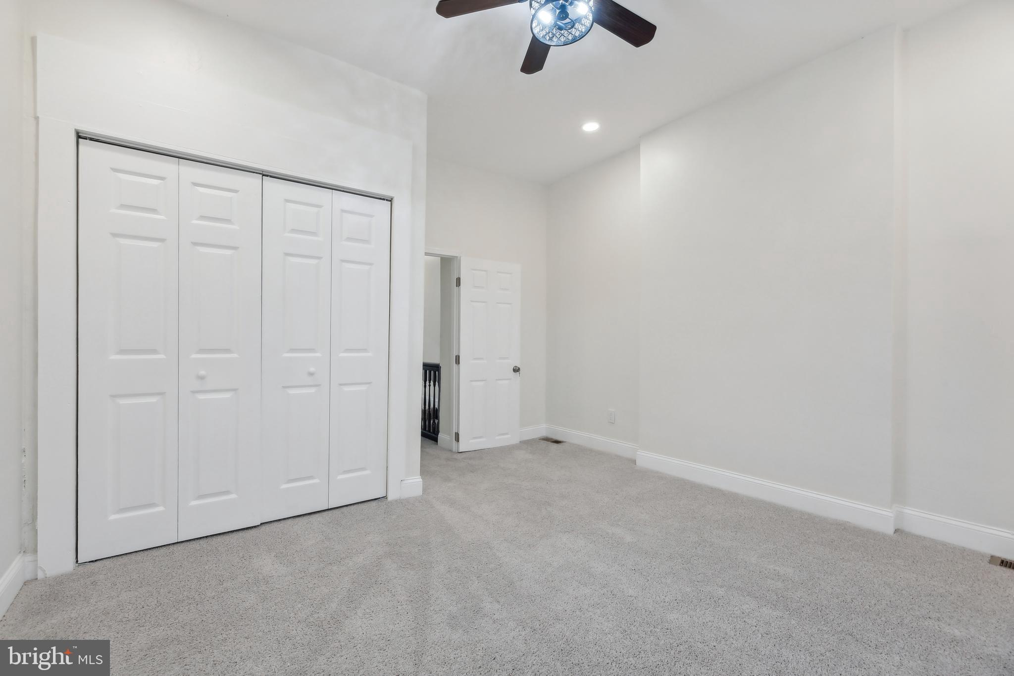 ROSEMONT - Residential Lease