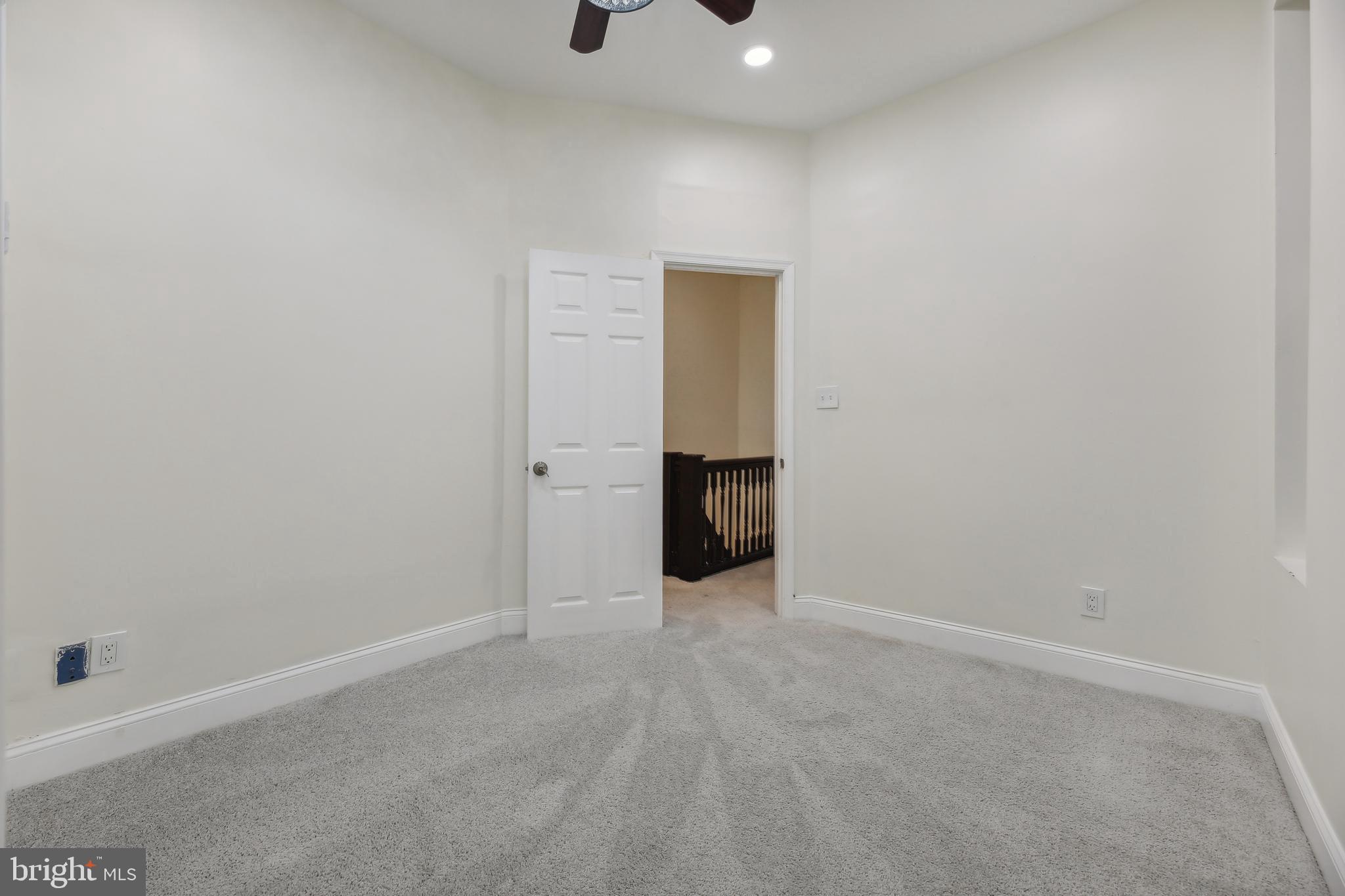 ROSEMONT - Residential Lease