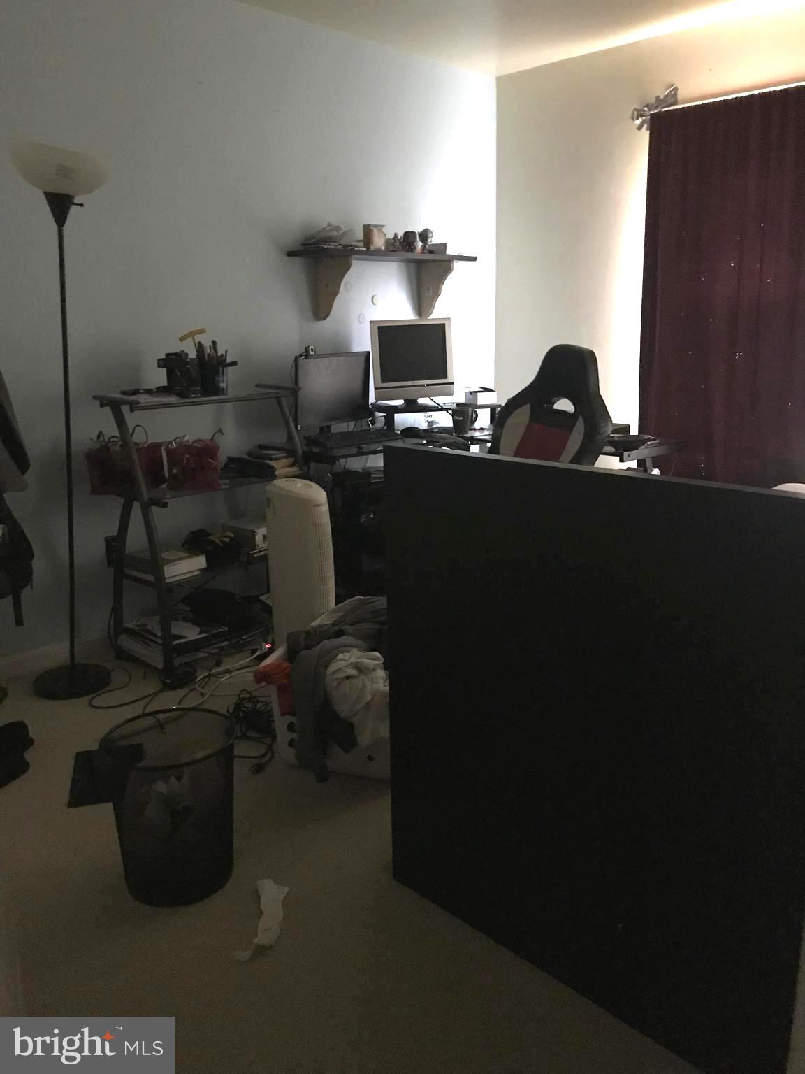 KINGSTOWNE - Residential Lease