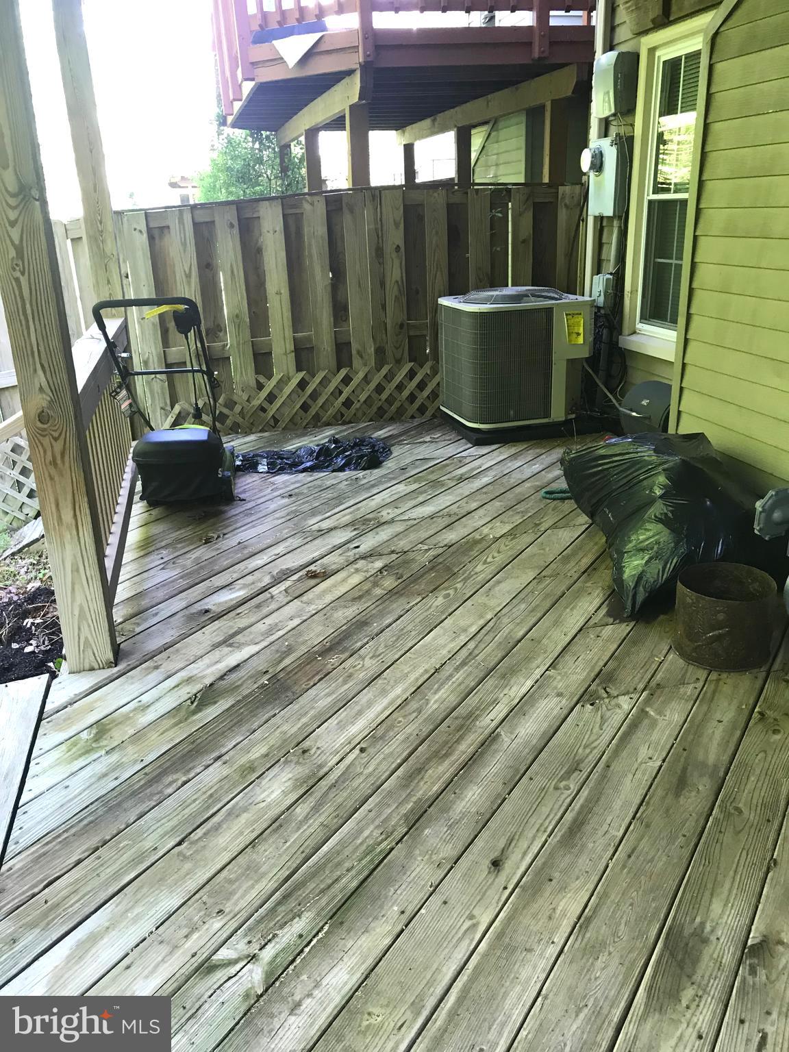 KINGSTOWNE - Residential Lease