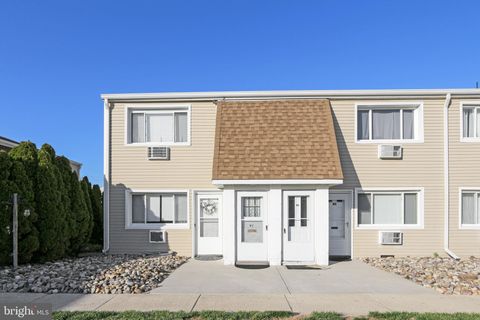 Condo For Sale - 4901 Harbor Beach Boulevard #M1<br/> Atlantic County, BRIGANTINE, NJ 08203