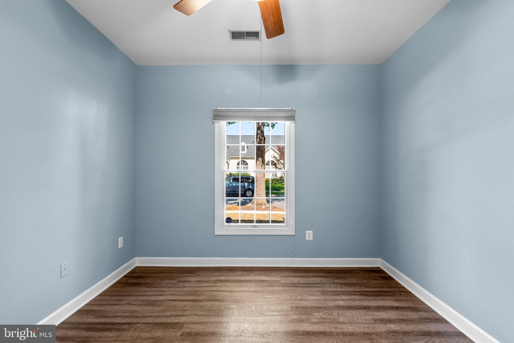 SOUTH RIVER COLONY - Residential