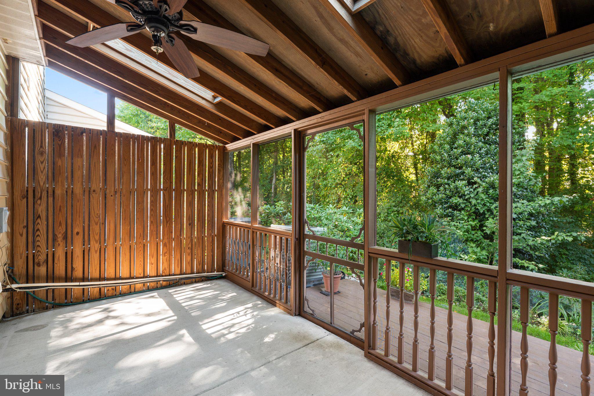 SOUTH RIVER COLONY - Residential