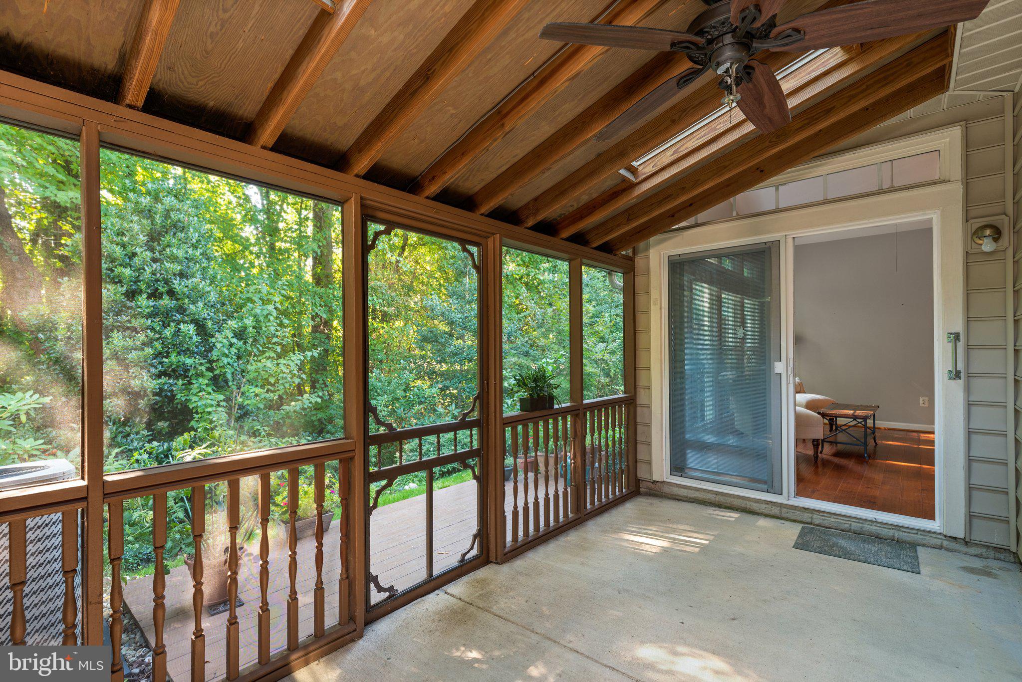 SOUTH RIVER COLONY - Residential