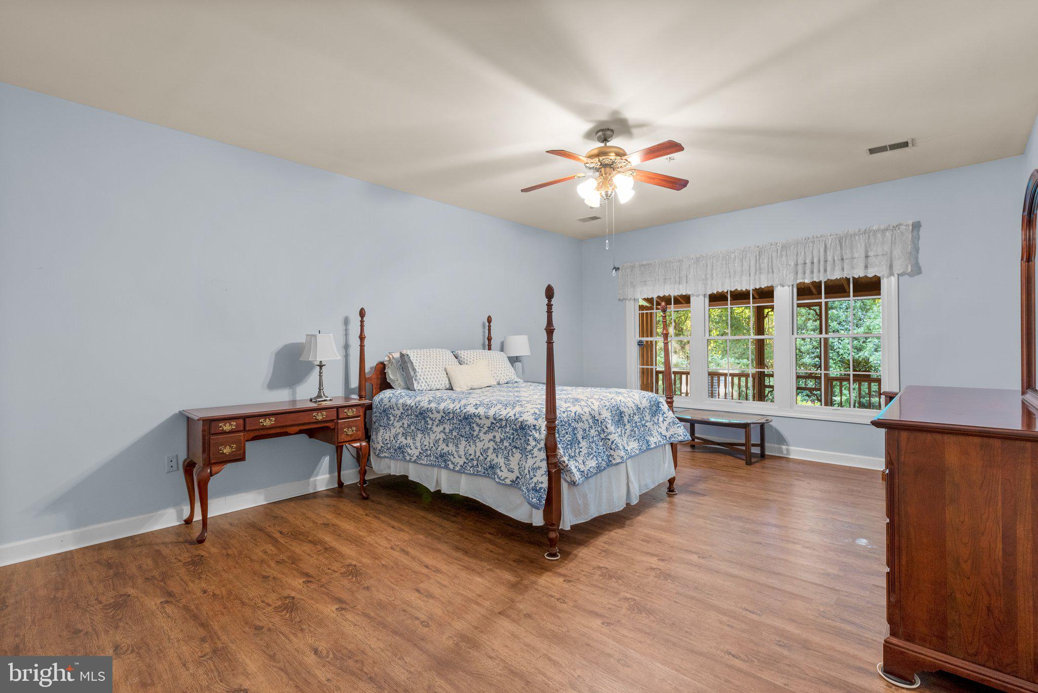 SOUTH RIVER COLONY - Residential