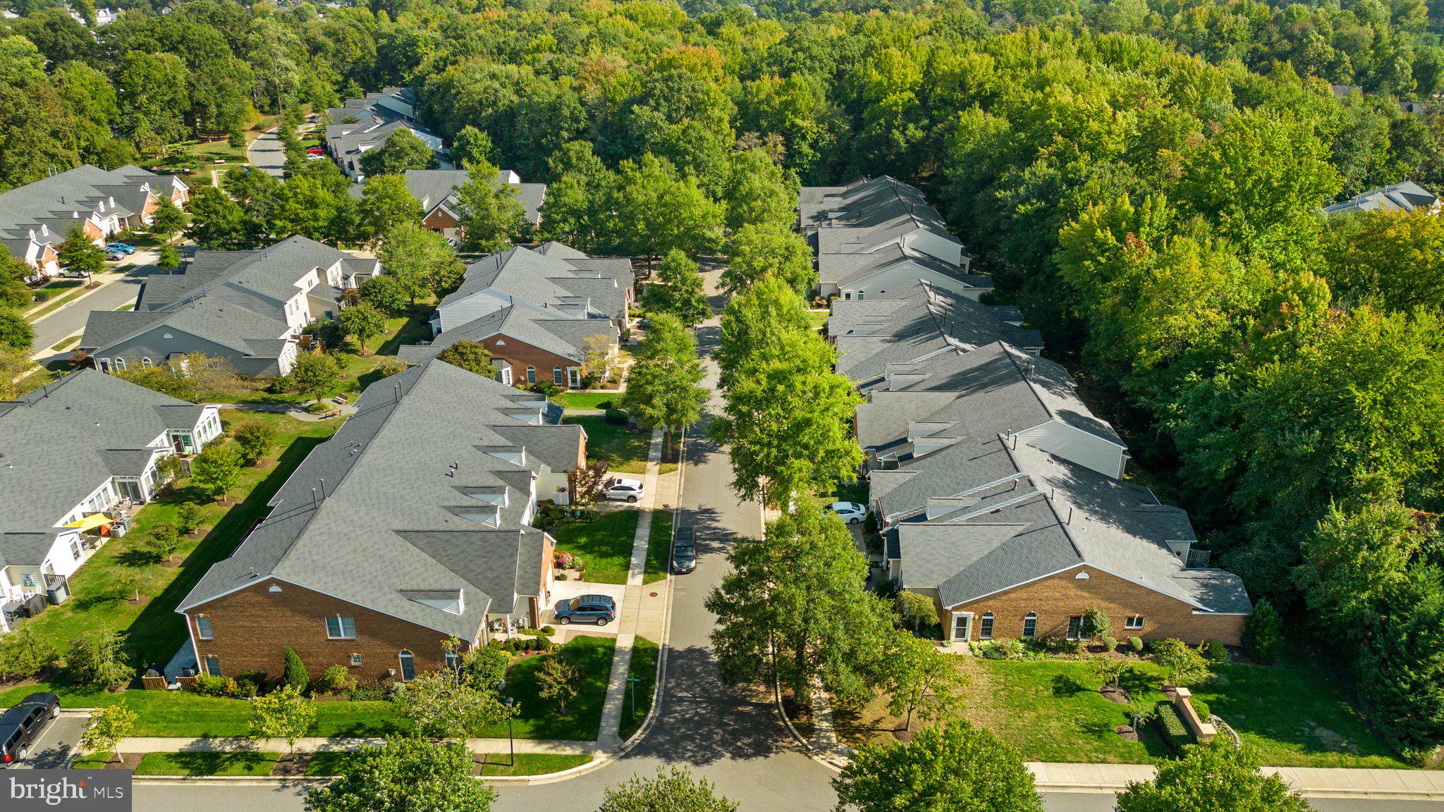 SOUTH RIVER COLONY - Residential