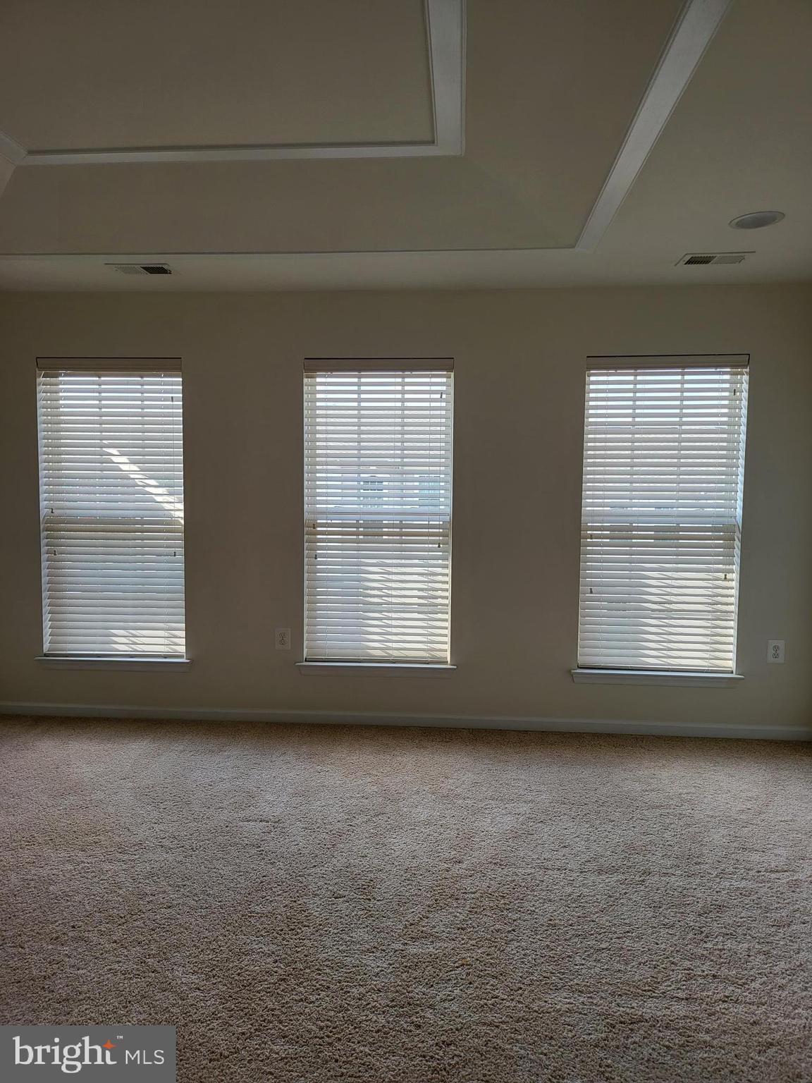 CENTREVILLE CROSSING - Residential Lease