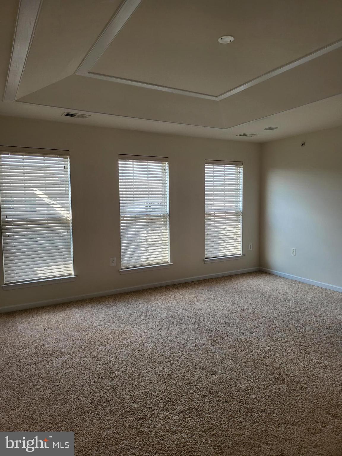 CENTREVILLE CROSSING - Residential Lease