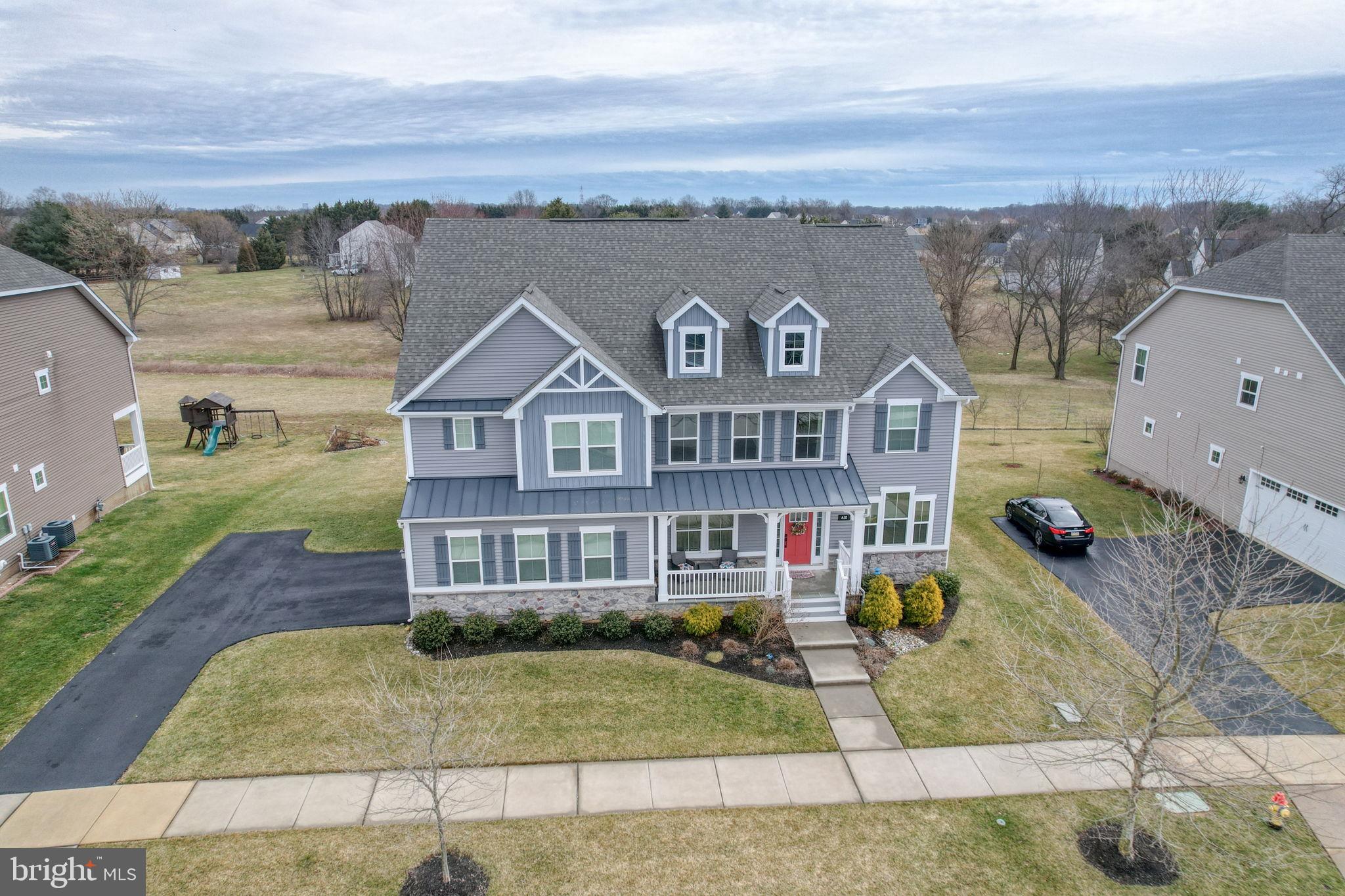 610 SPRING HOLLOW DRIVE