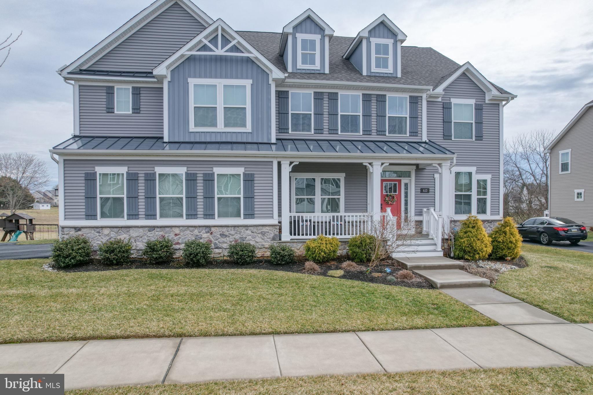 610 SPRING HOLLOW DRIVE