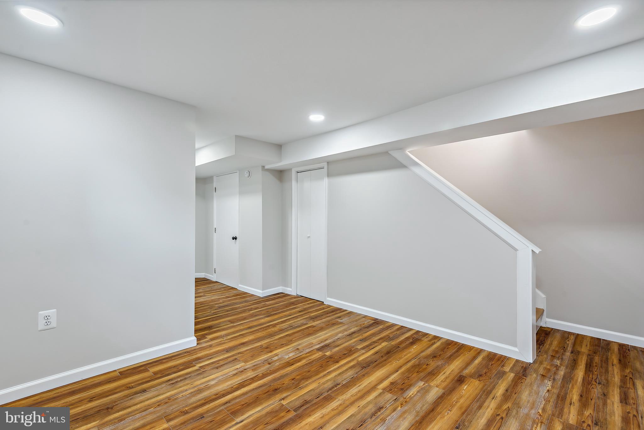 TEMPLETON KNOLLS - Residential