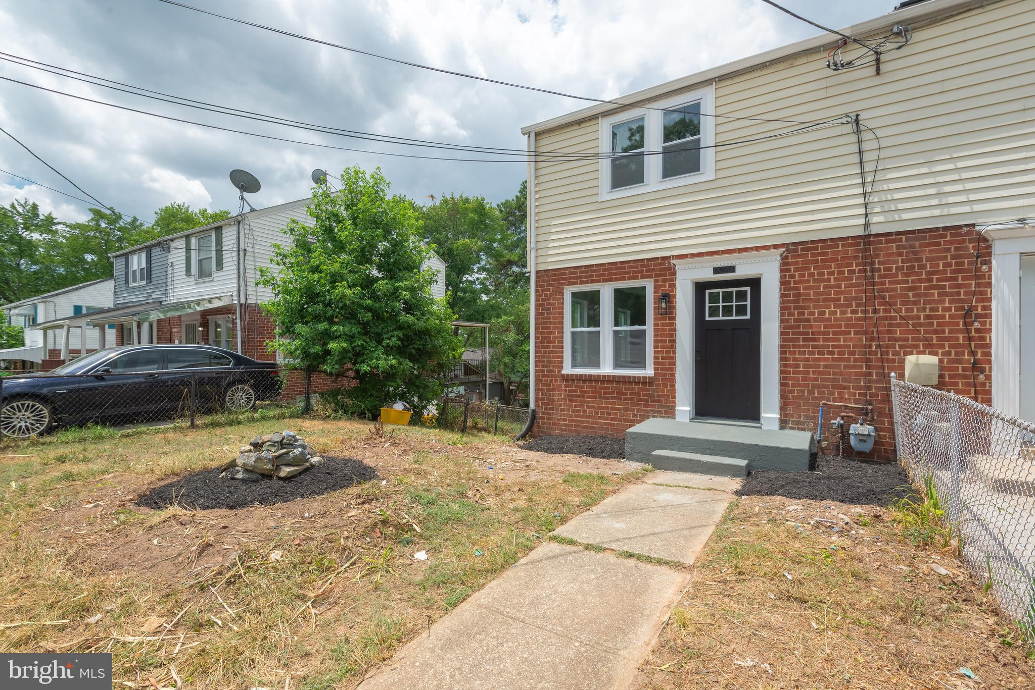 TEMPLETON KNOLLS - Residential