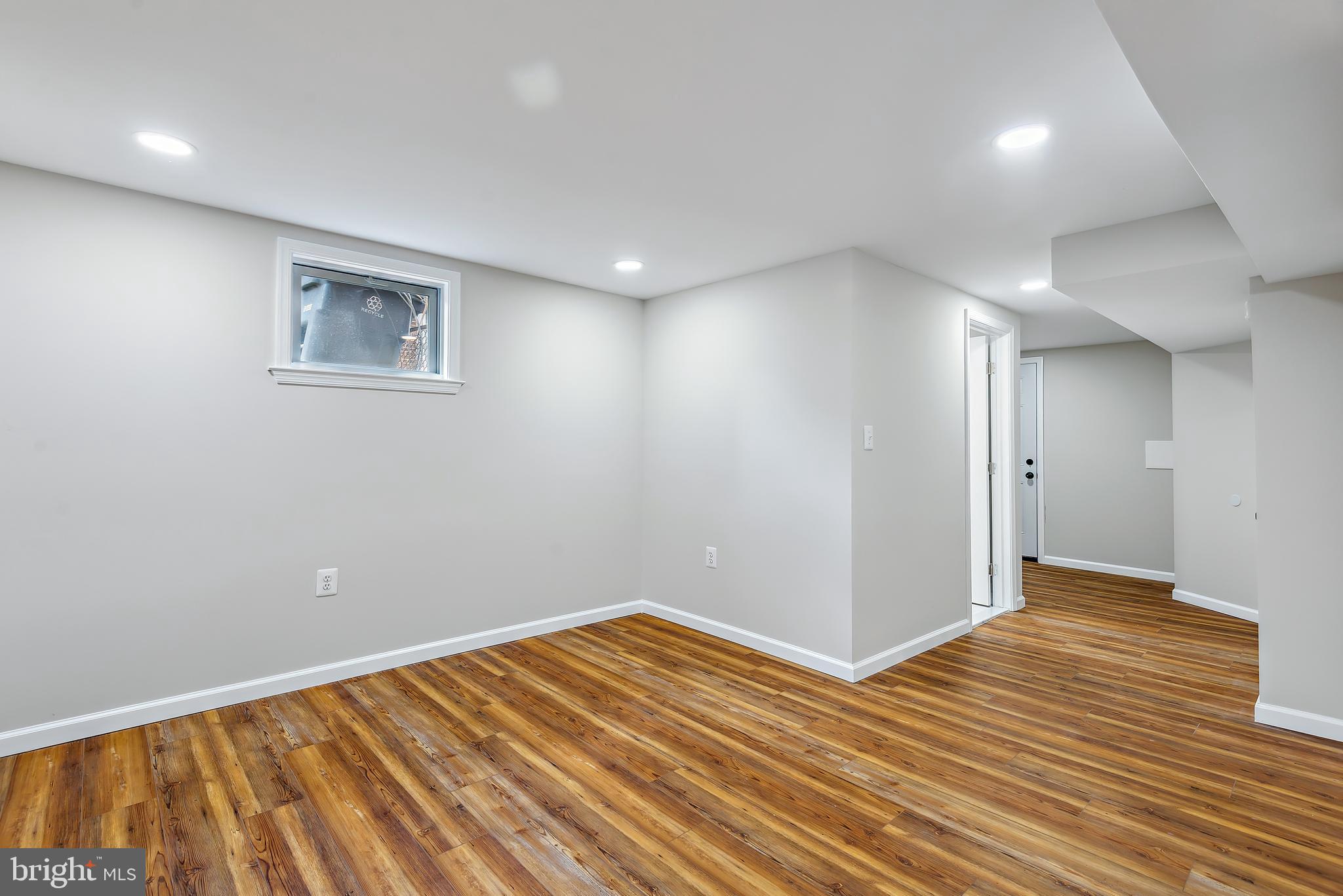 TEMPLETON KNOLLS - Residential