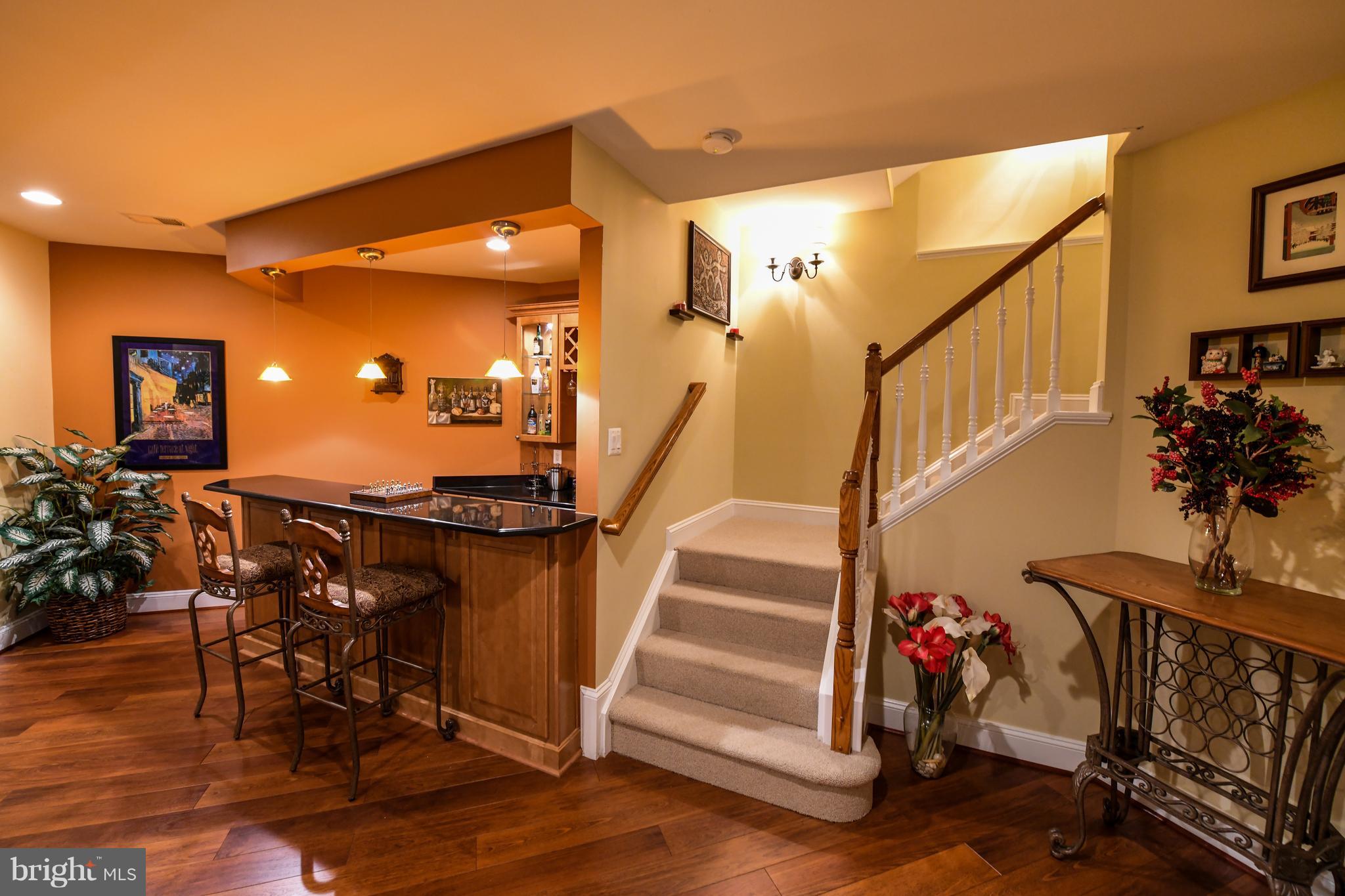 RIVER CREEK - Residential Lease