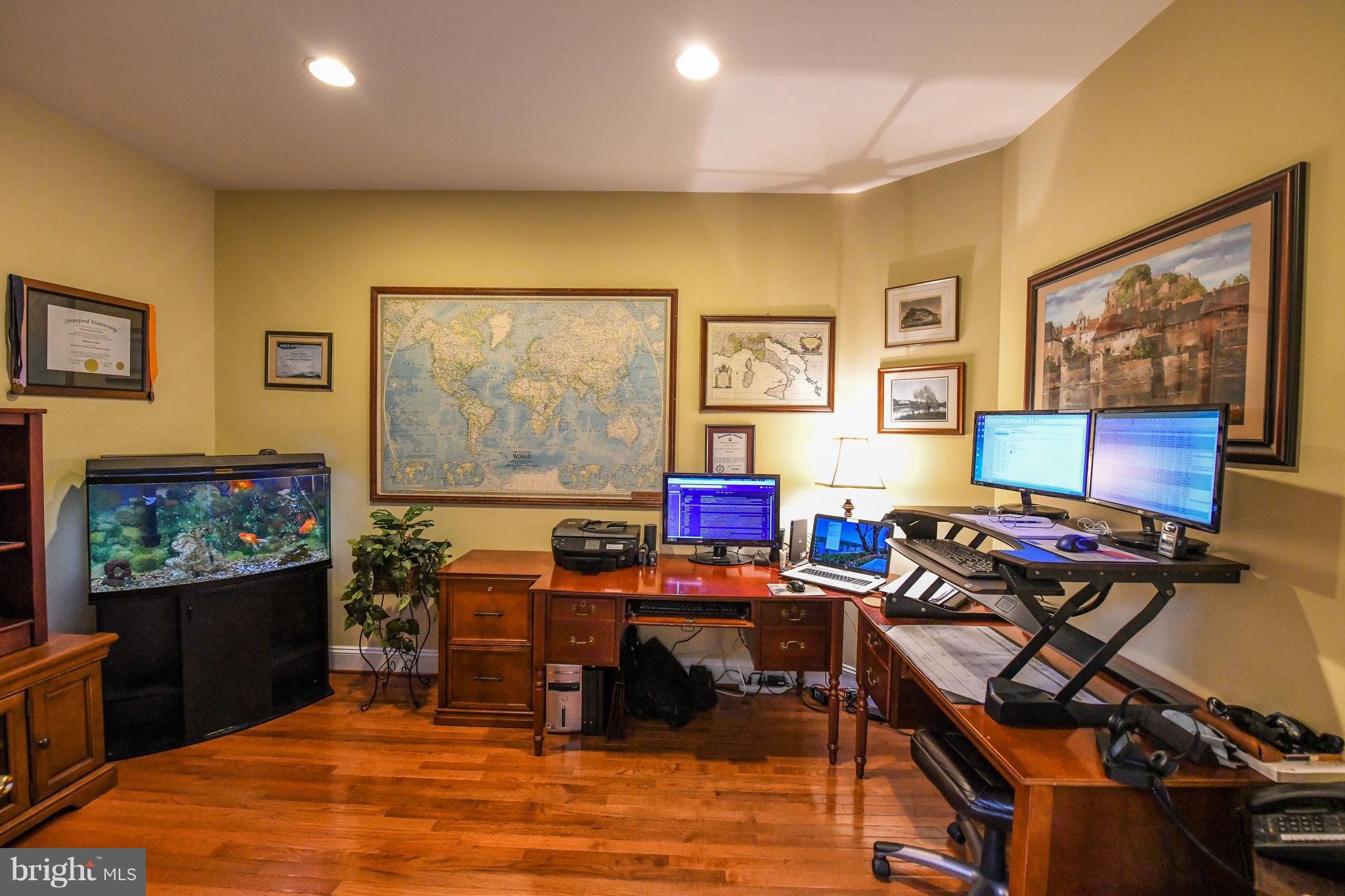 RIVER CREEK - Residential Lease