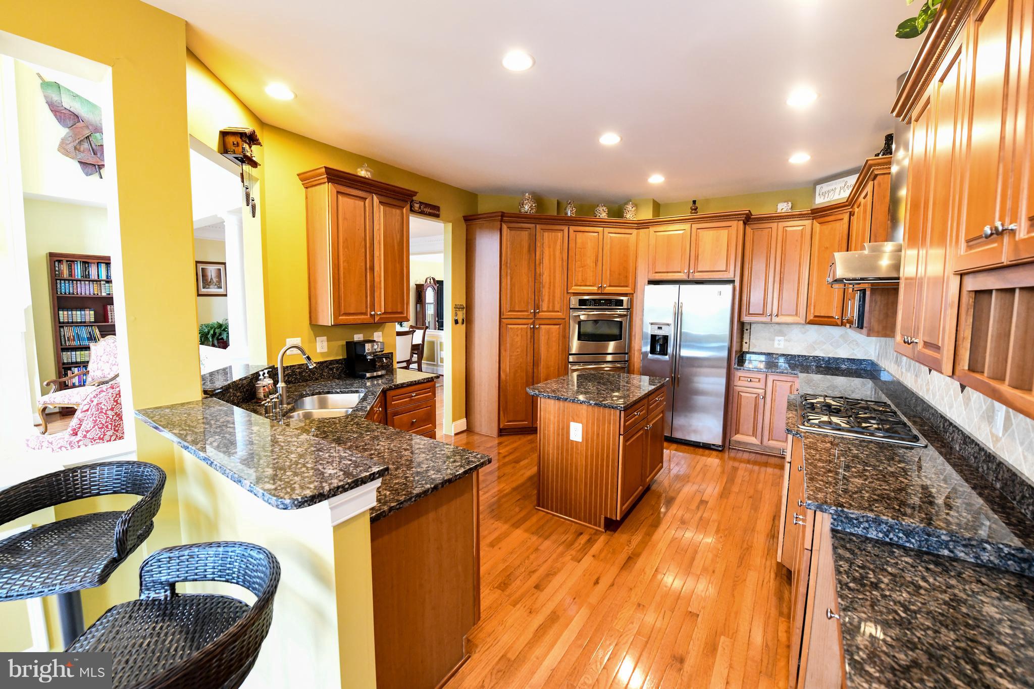 RIVER CREEK - Residential Lease