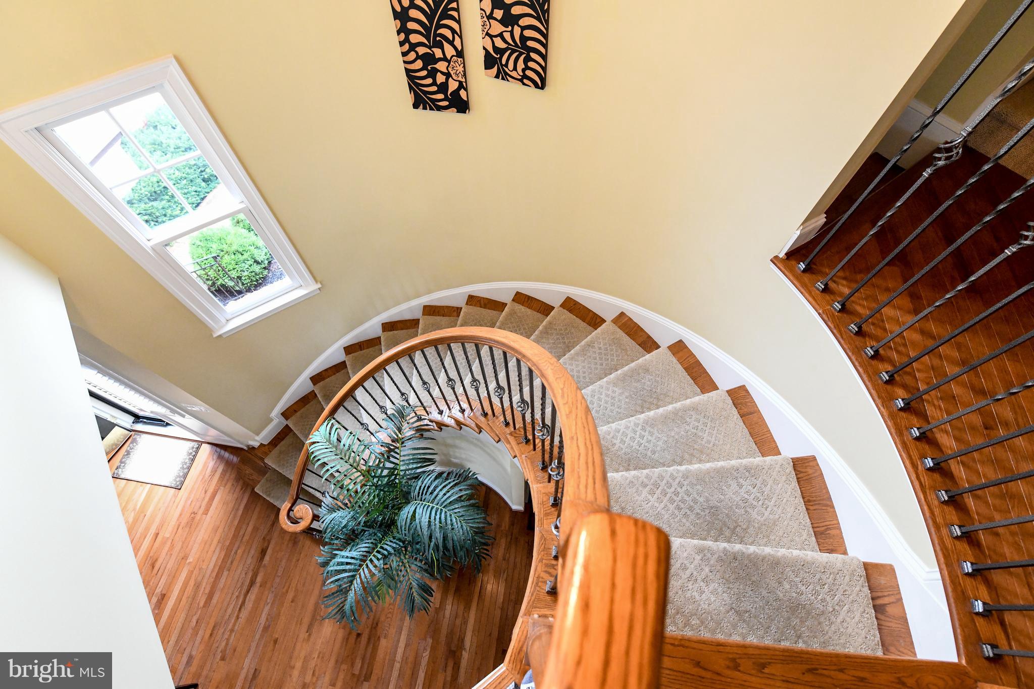 RIVER CREEK - Residential Lease