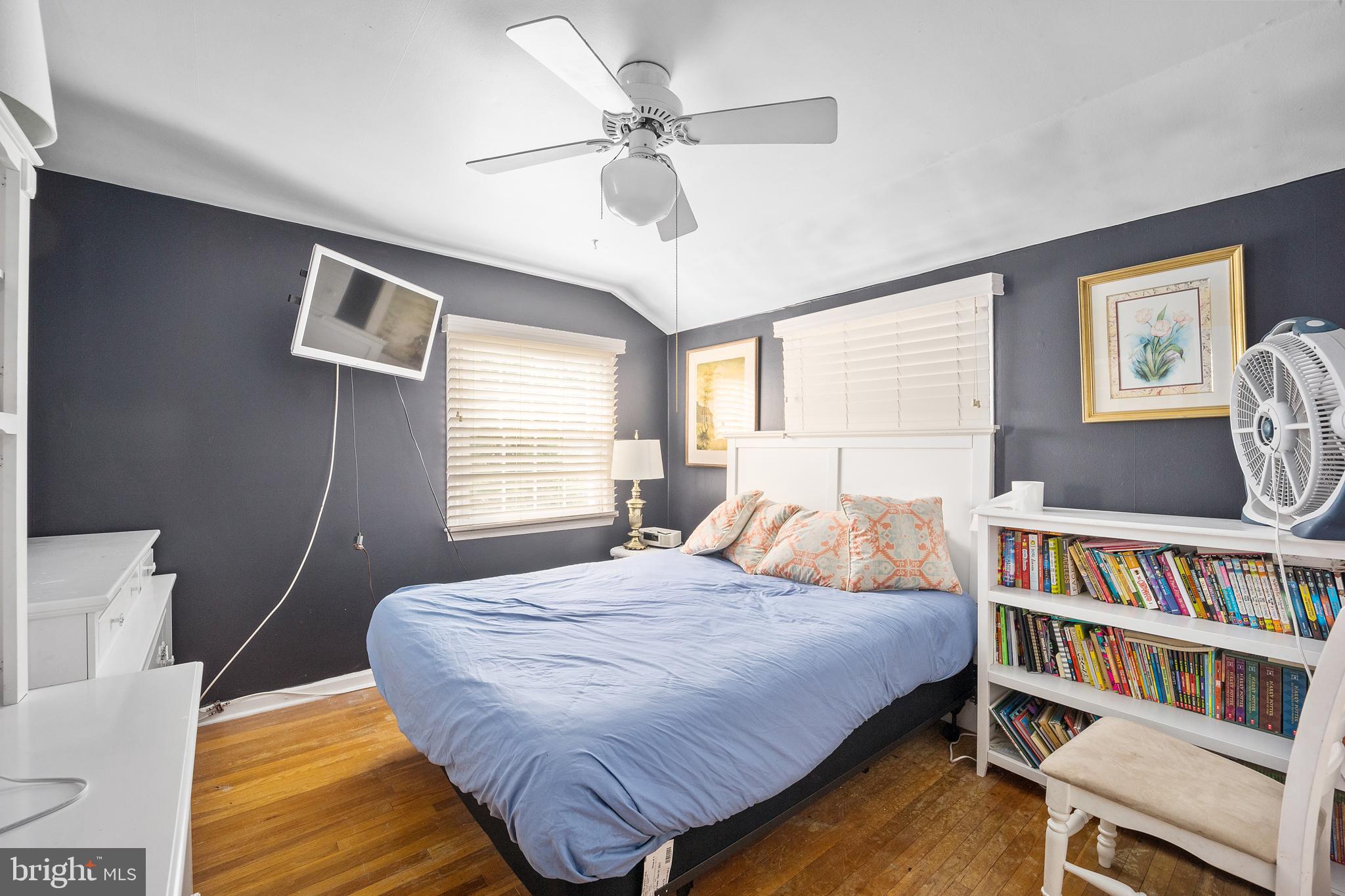 PENNSBURY HGTS - Residential