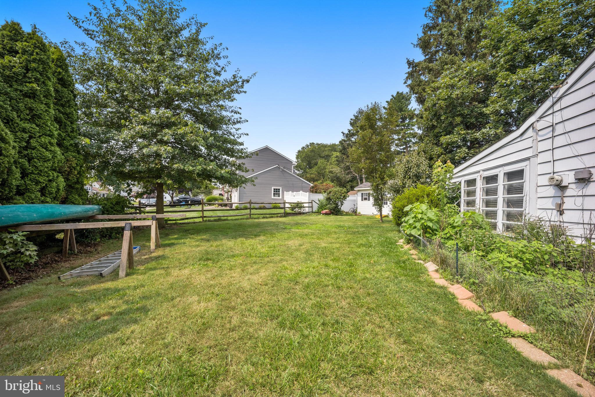 PENNSBURY HGTS - Residential