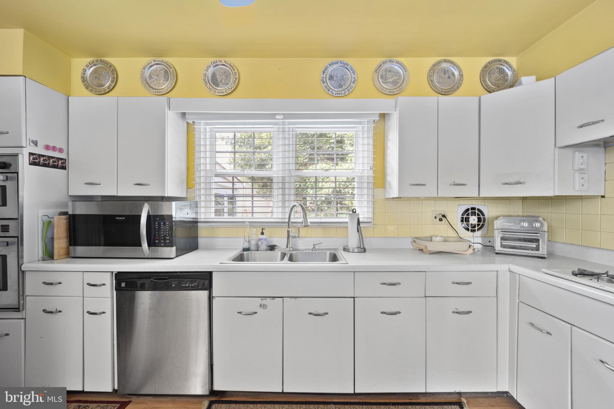 PENNSBURY HGTS - Residential