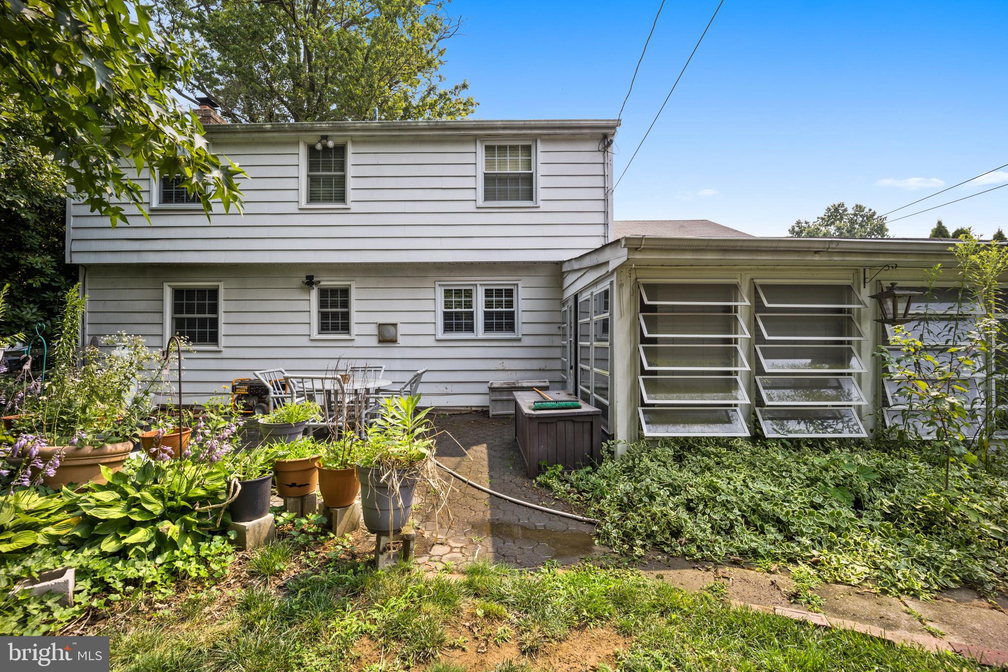 PENNSBURY HGTS - Residential