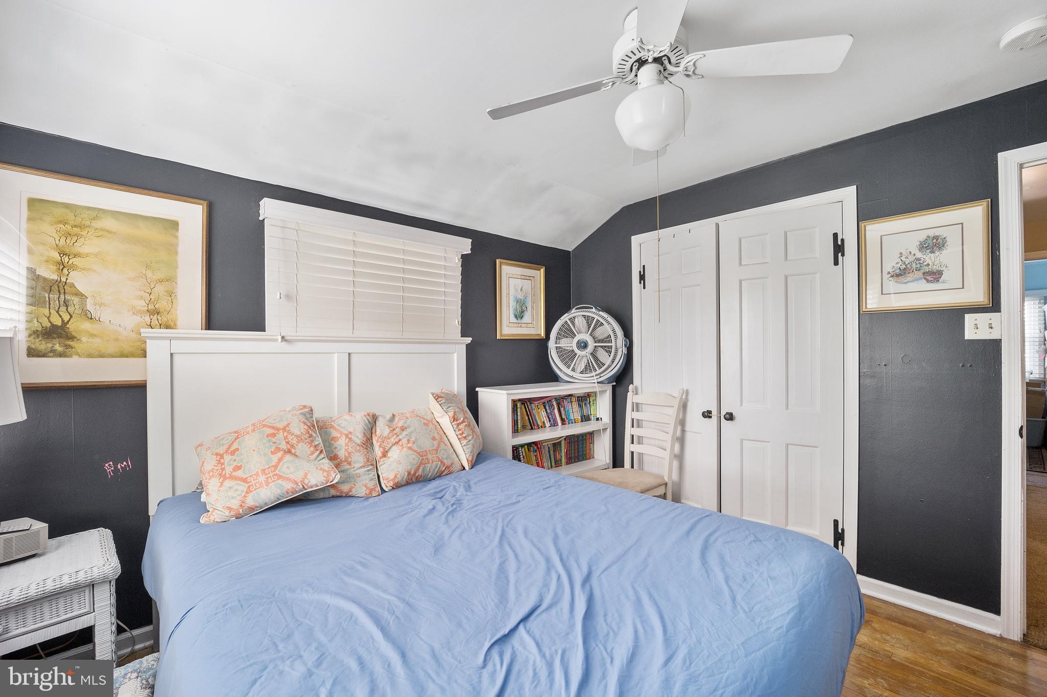 PENNSBURY HGTS - Residential