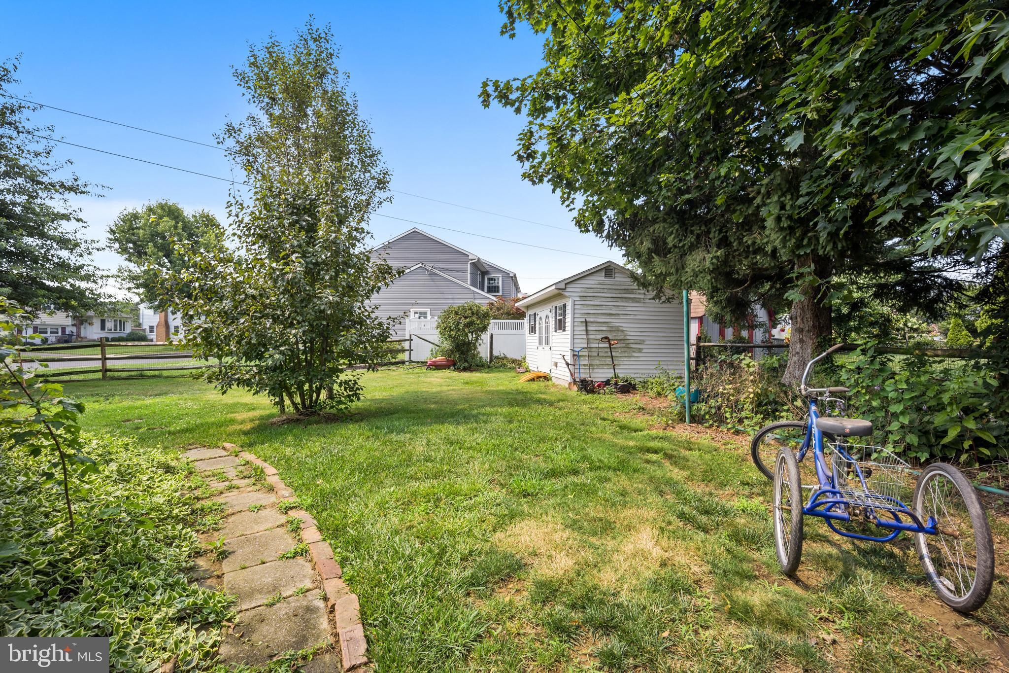 PENNSBURY HGTS - Residential