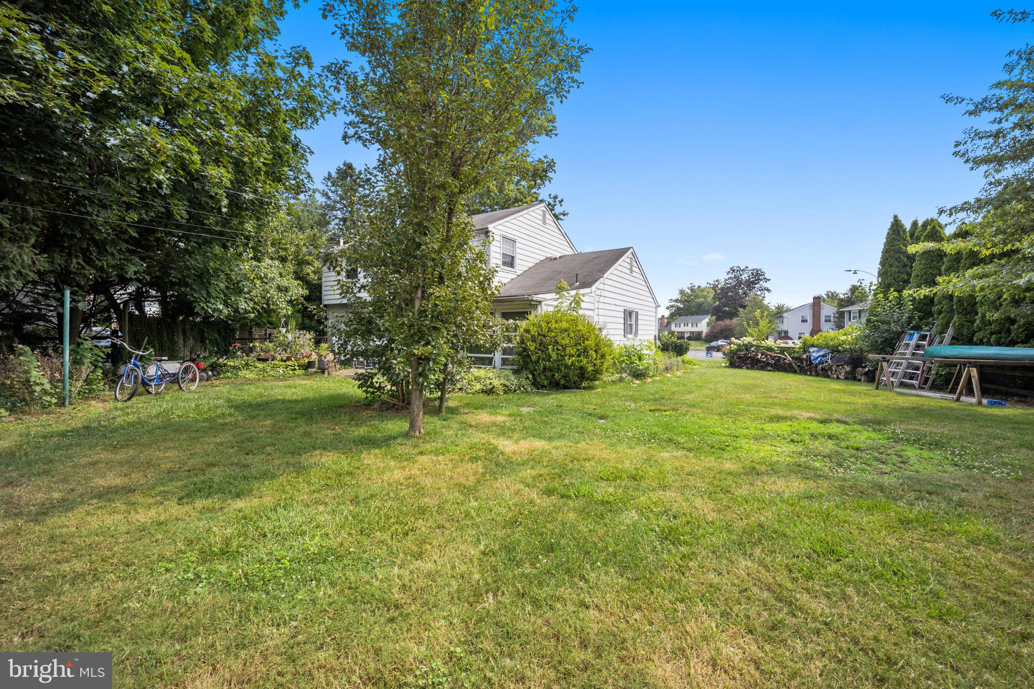 PENNSBURY HGTS - Residential