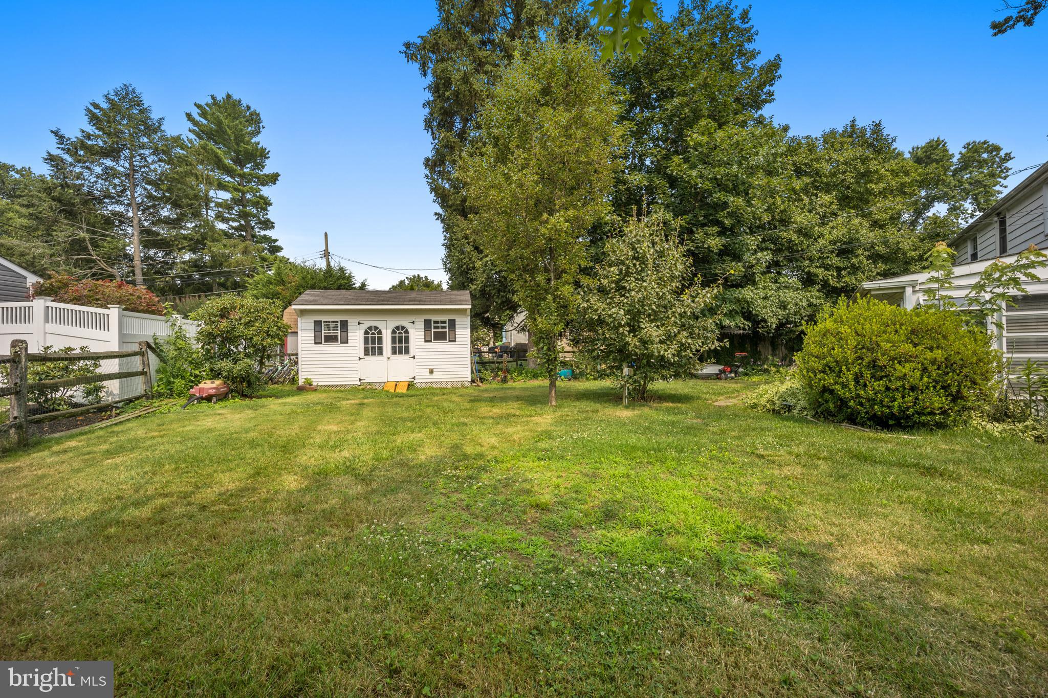 PENNSBURY HGTS - Residential