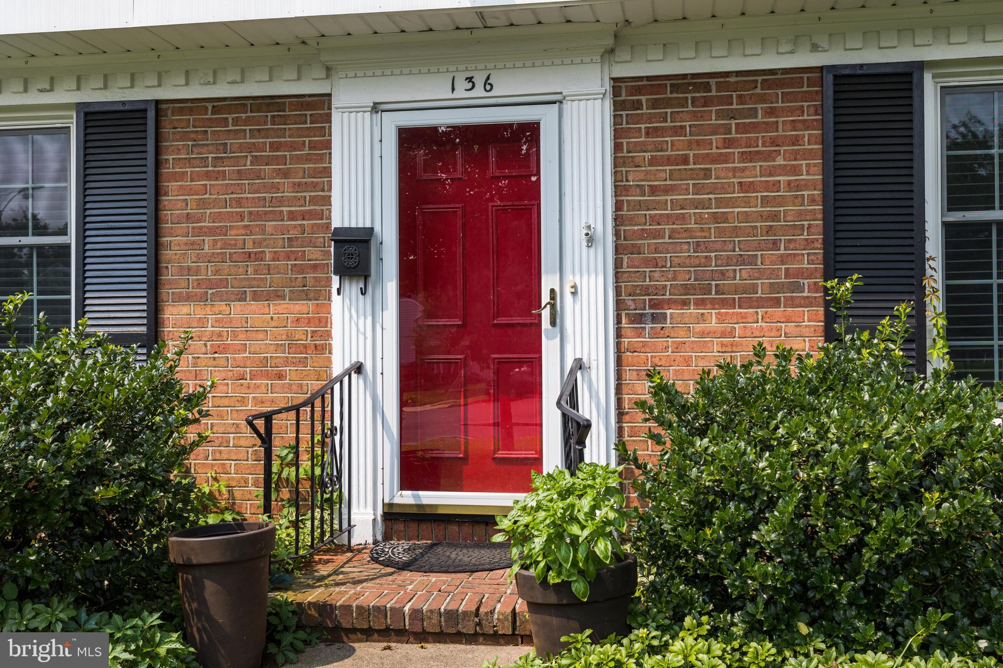 PENNSBURY HGTS - Residential