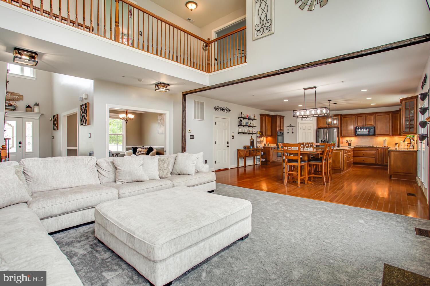 PEMBROOKE - Residential