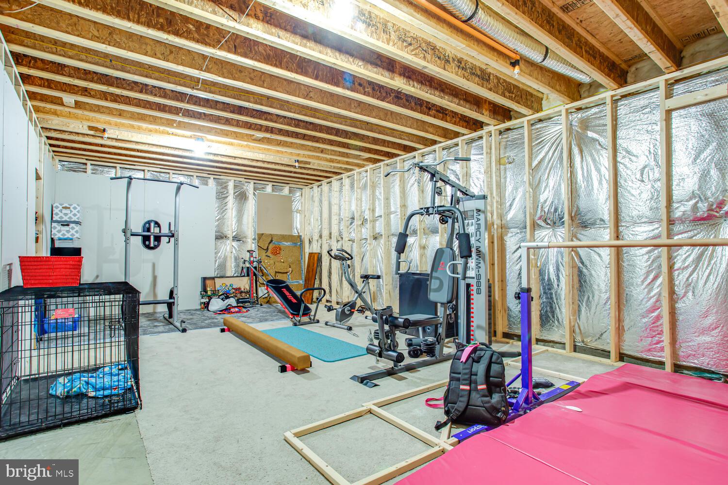 PEMBROOKE - Residential