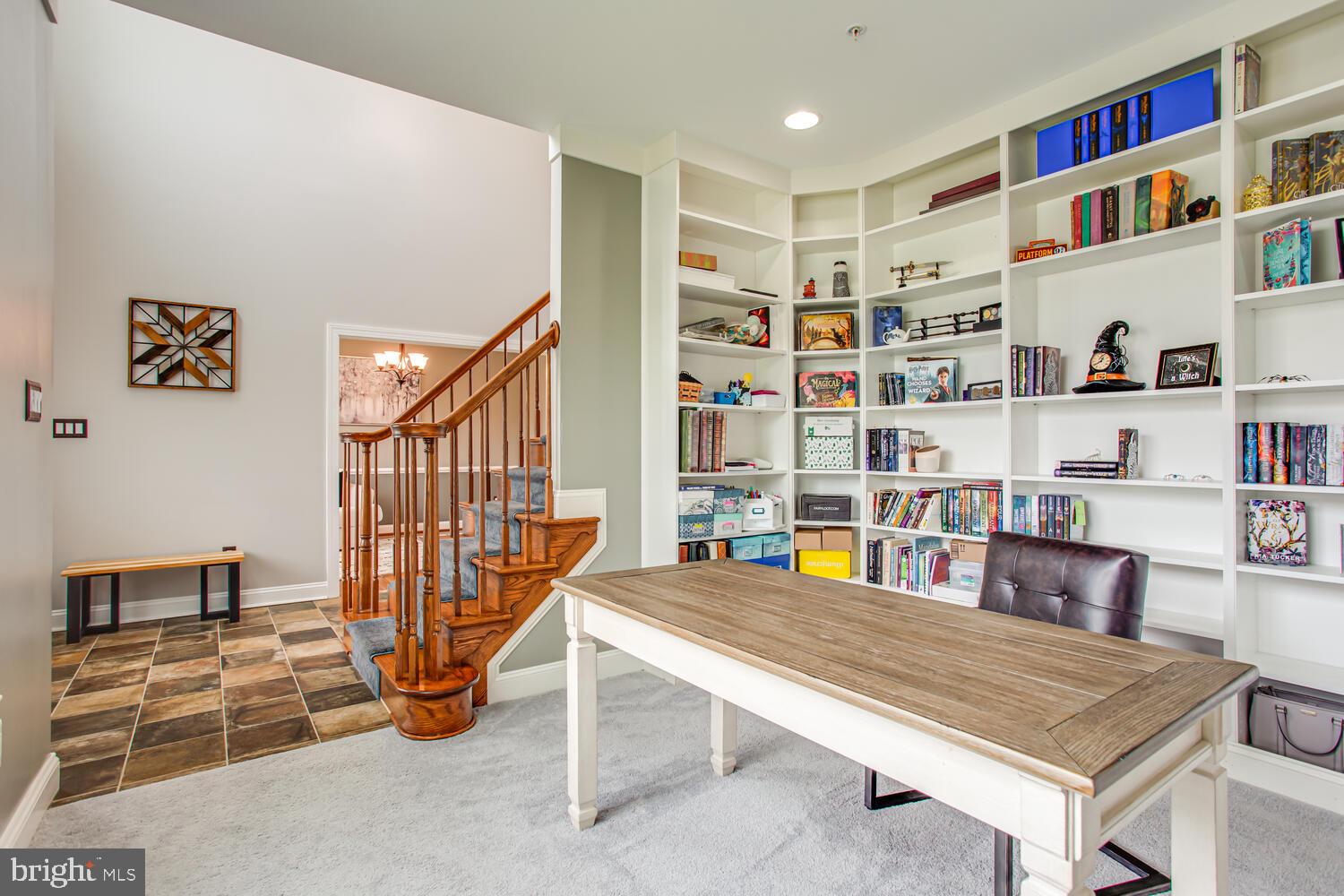 PEMBROOKE - Residential