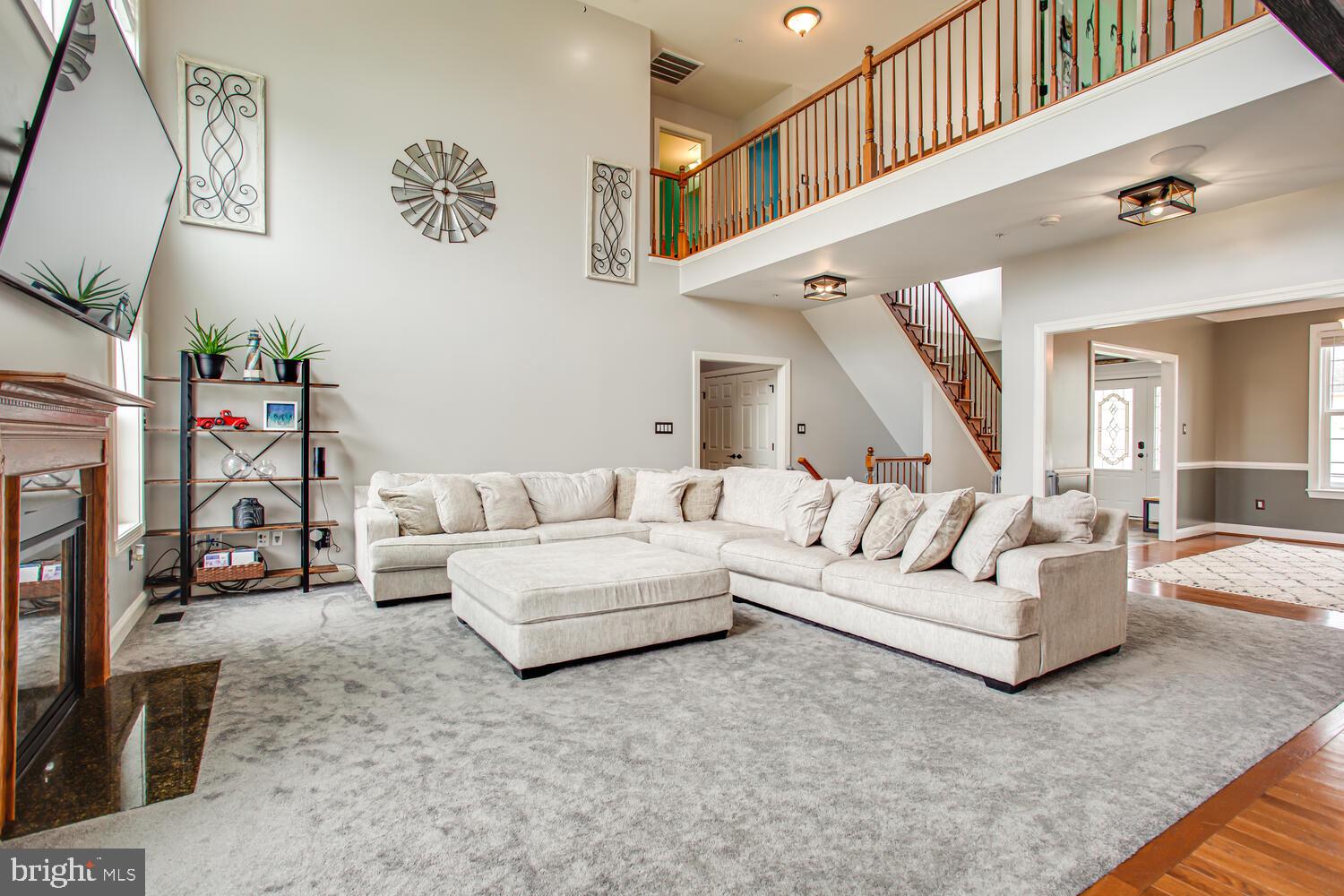 PEMBROOKE - Residential