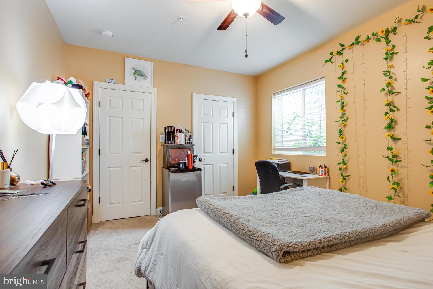 PEMBROOKE - Residential