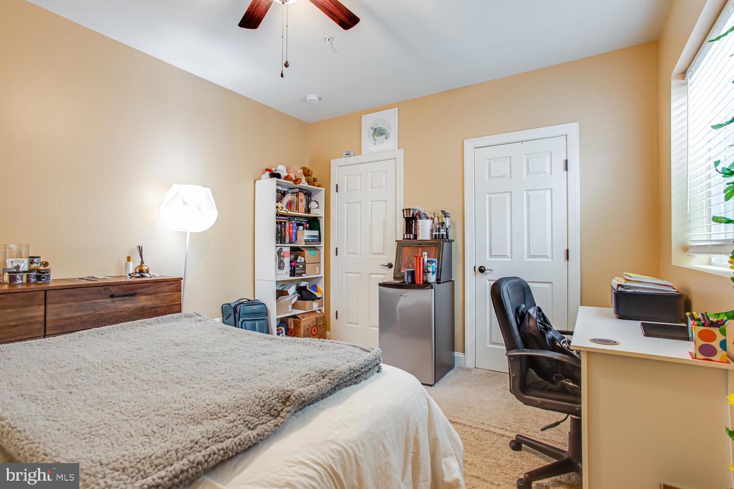 PEMBROOKE - Residential