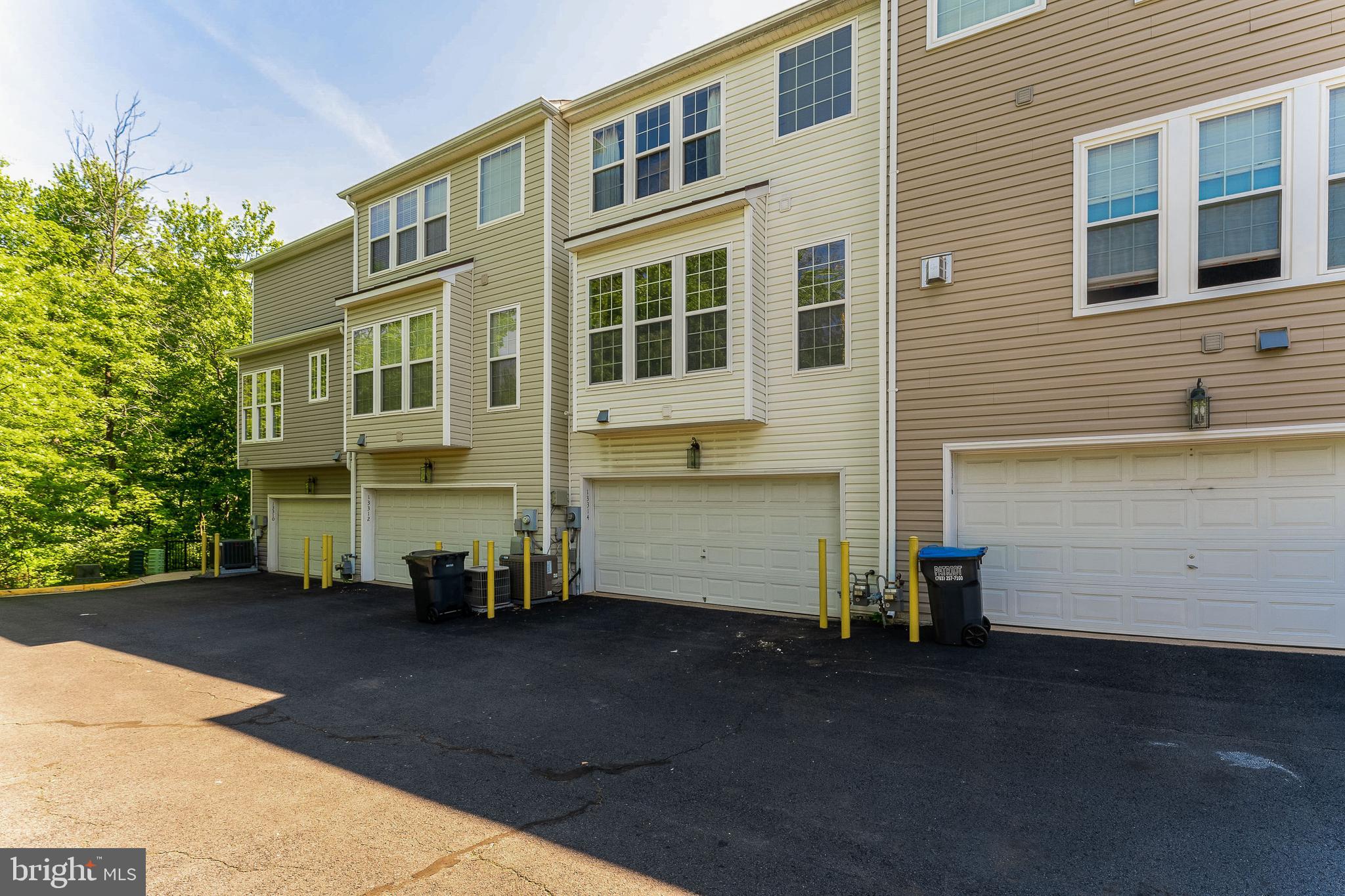 FAIR CREST - Residential Lease