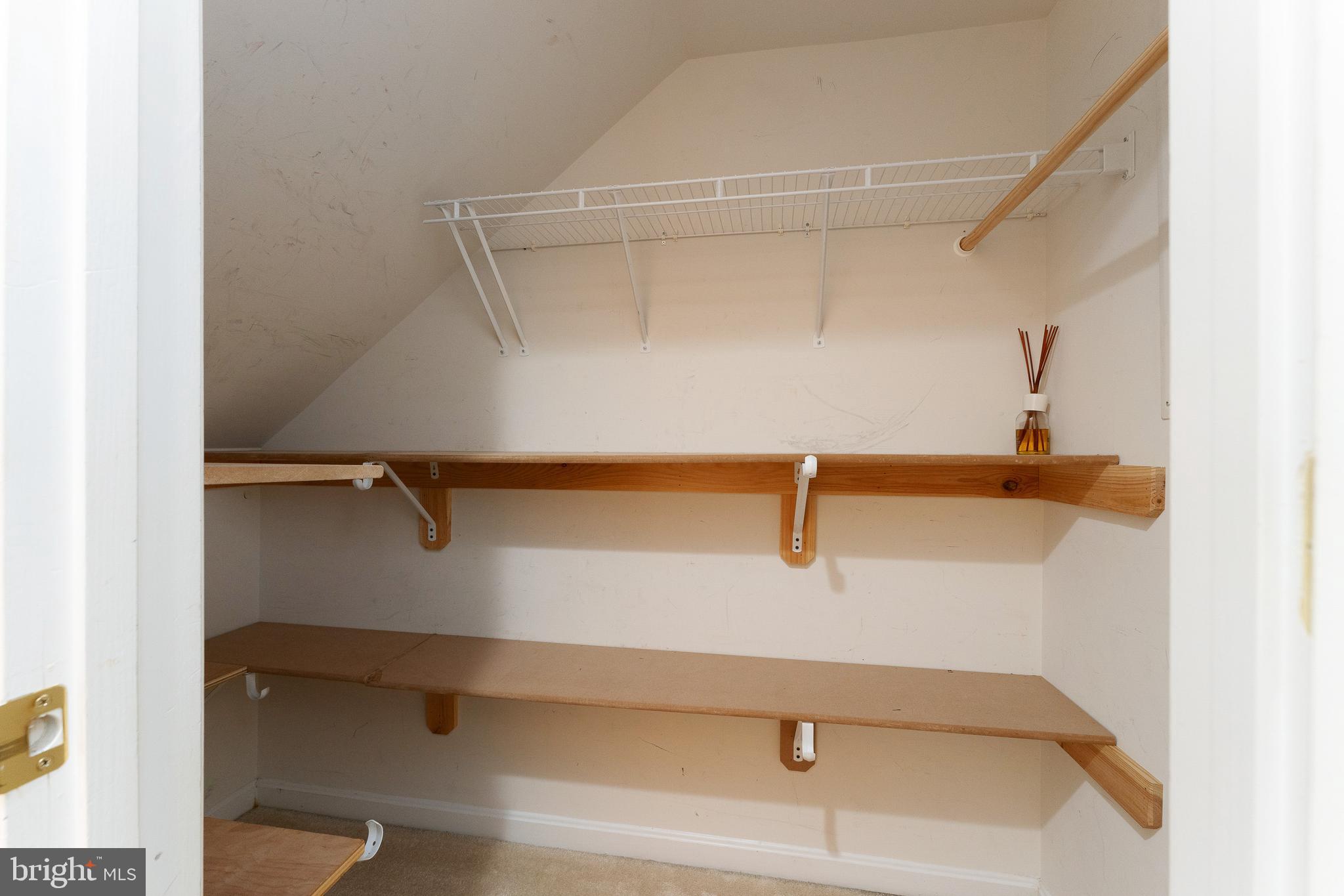 FAIR CREST - Residential Lease