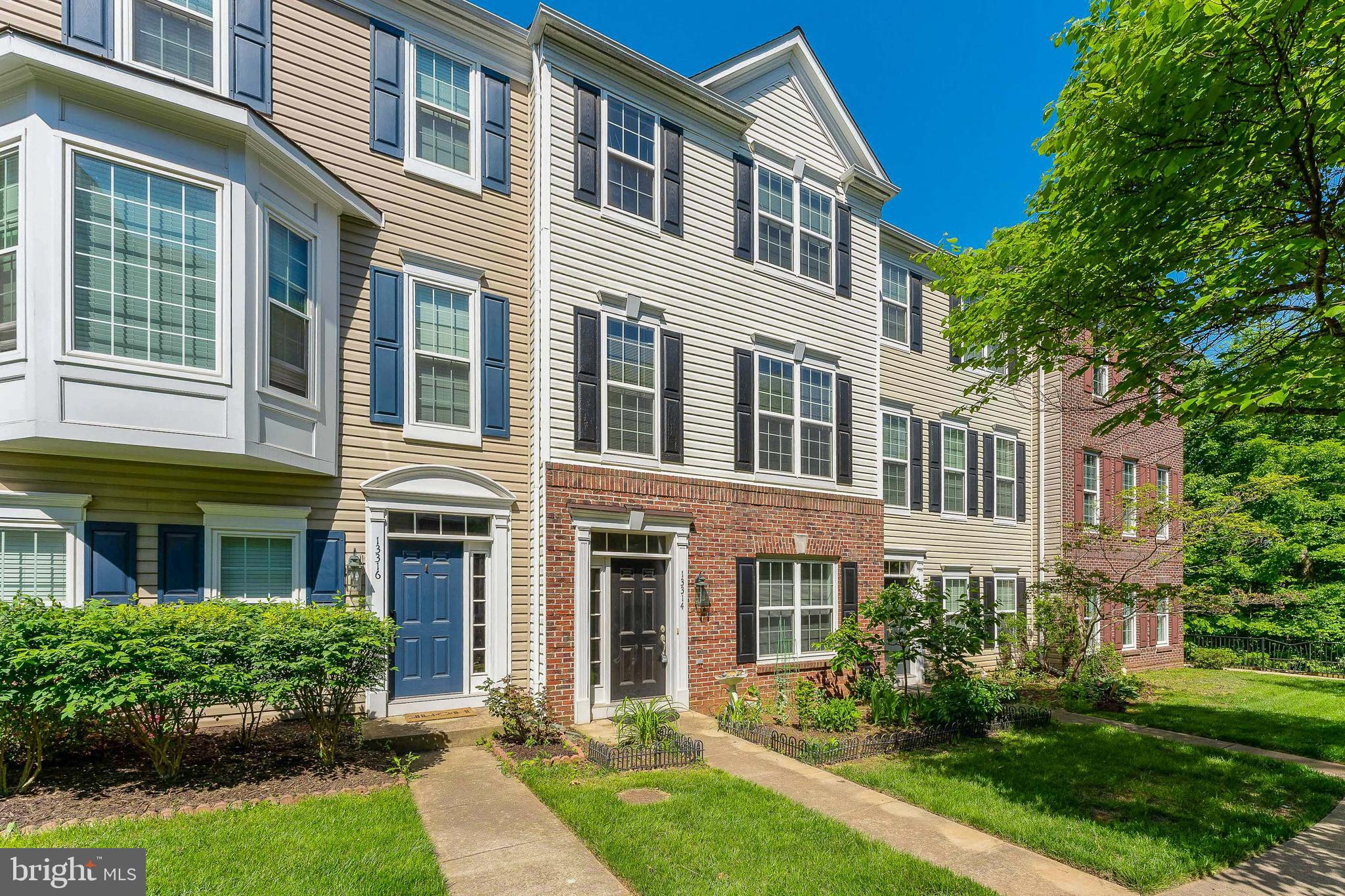 FAIR CREST - Residential Lease