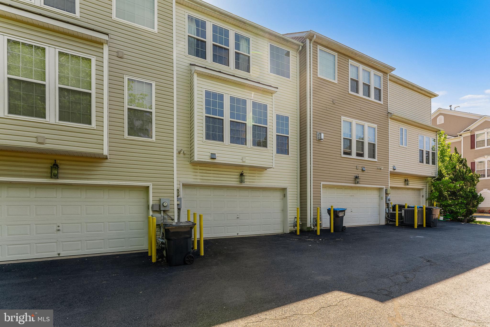 FAIR CREST - Residential Lease