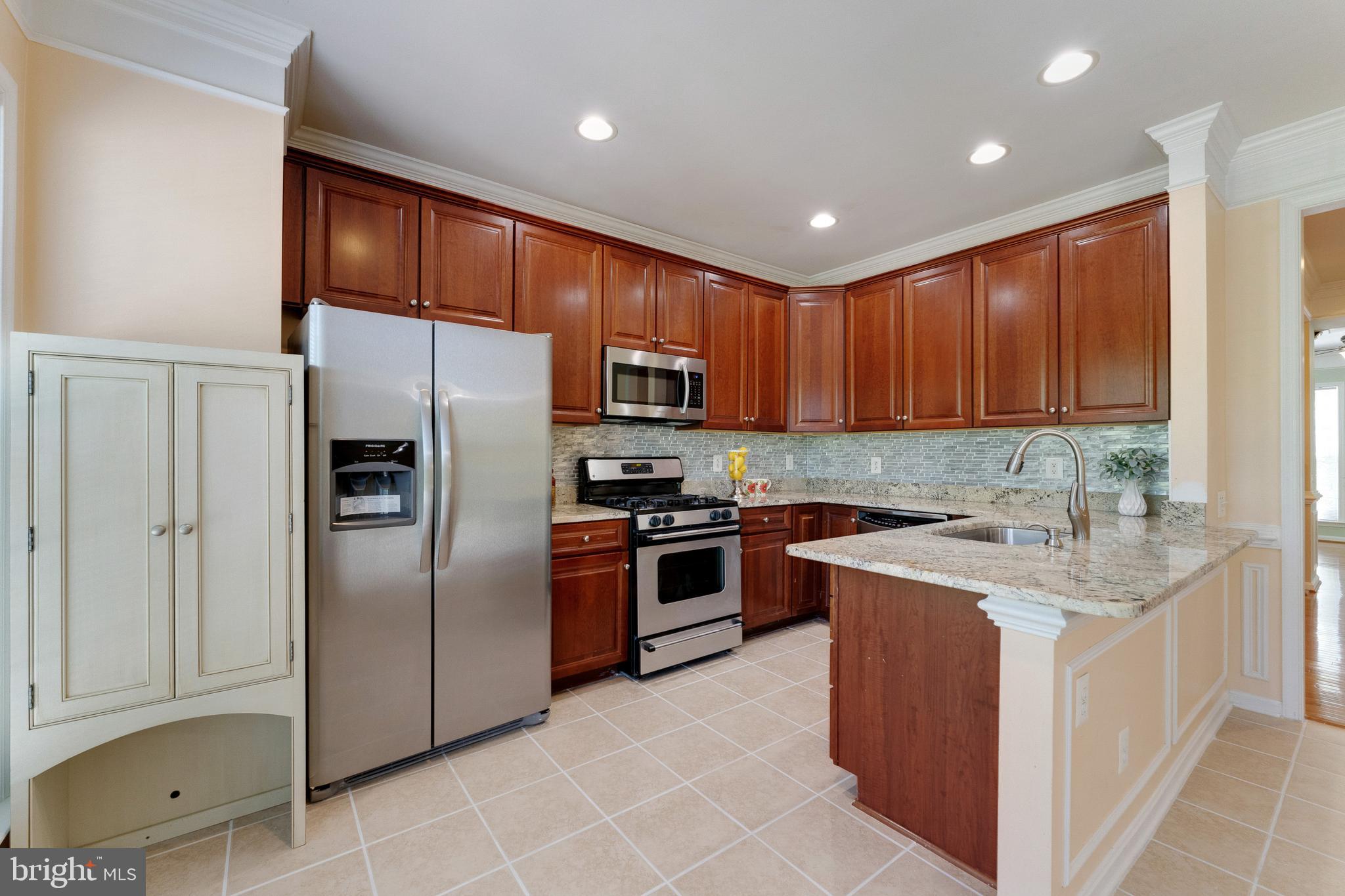 FAIR CREST - Residential Lease