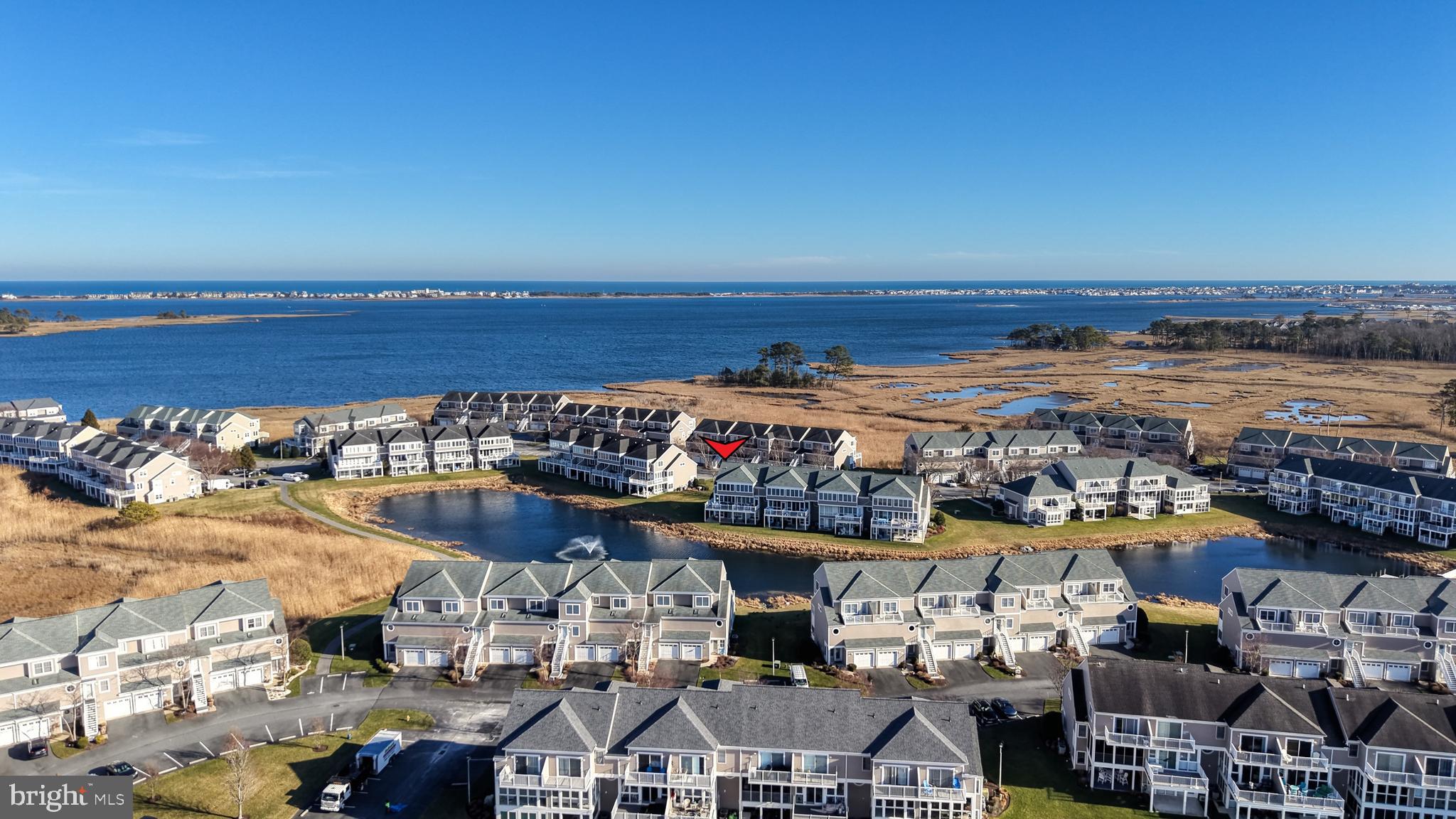 BAYVILLE SHORES - Residential