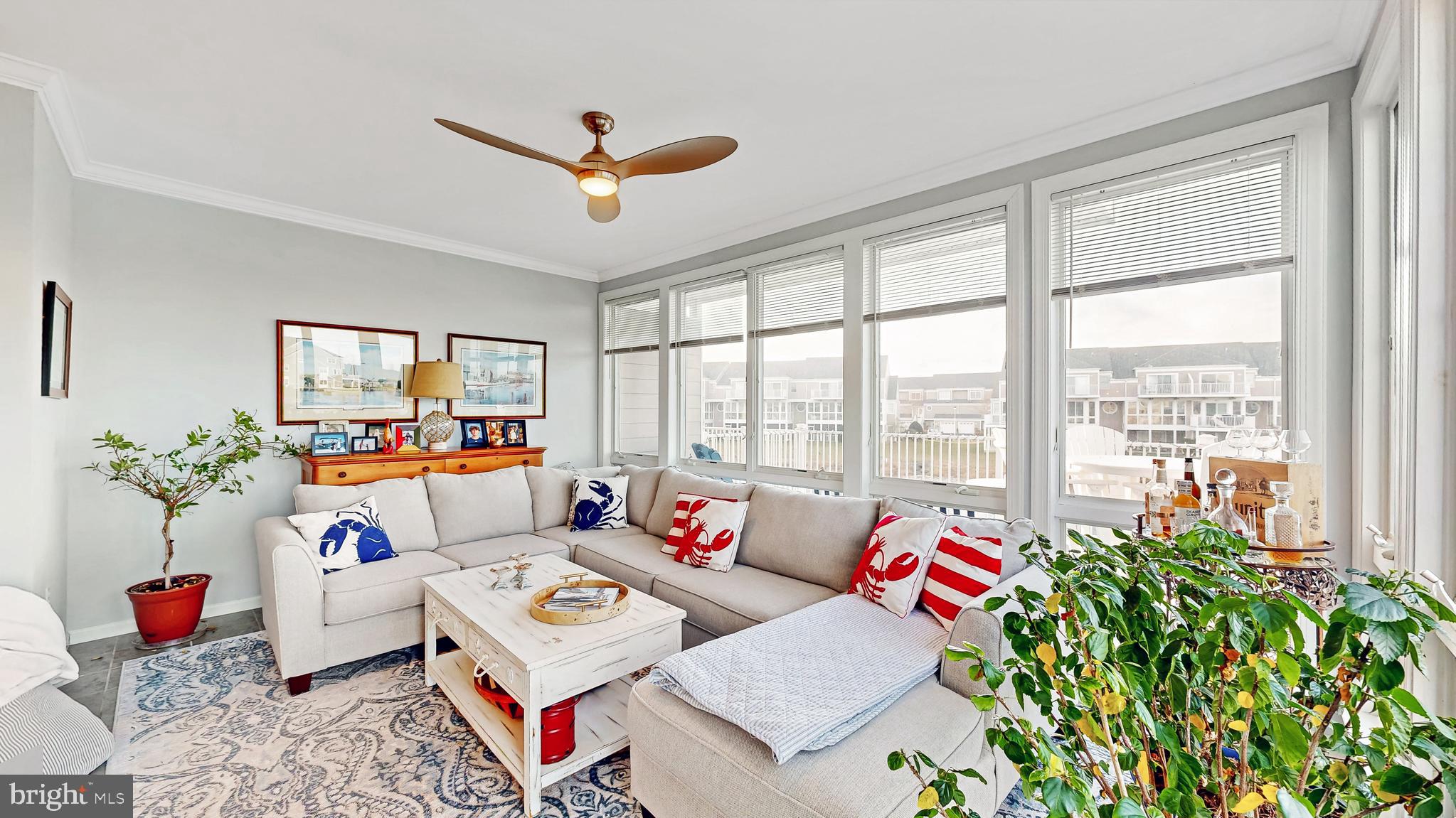 BAYVILLE SHORES - Residential